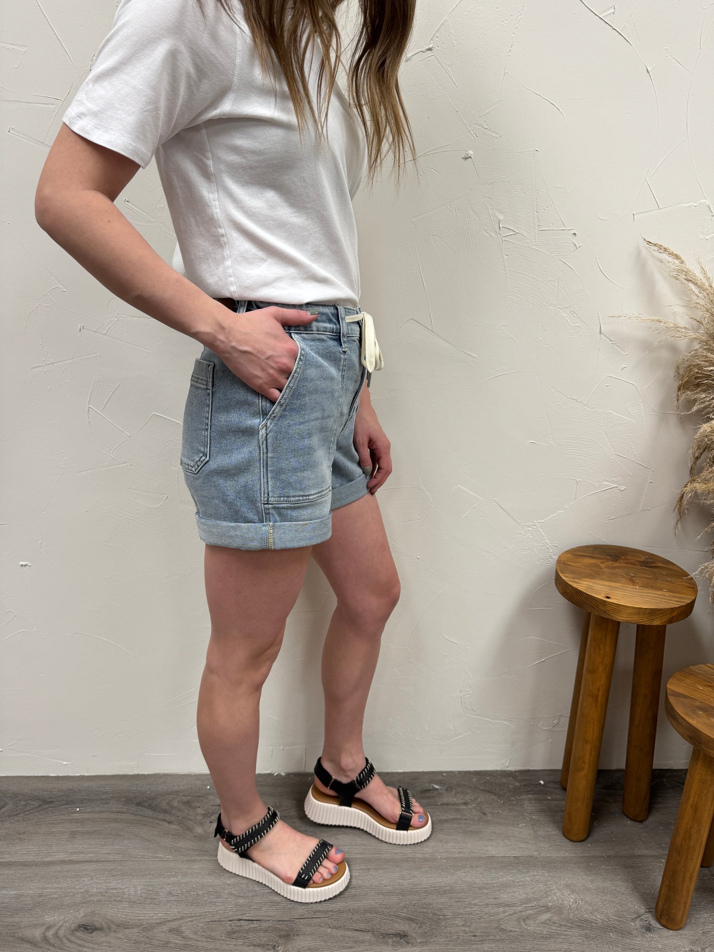 HW Cuff Jogger Shorts