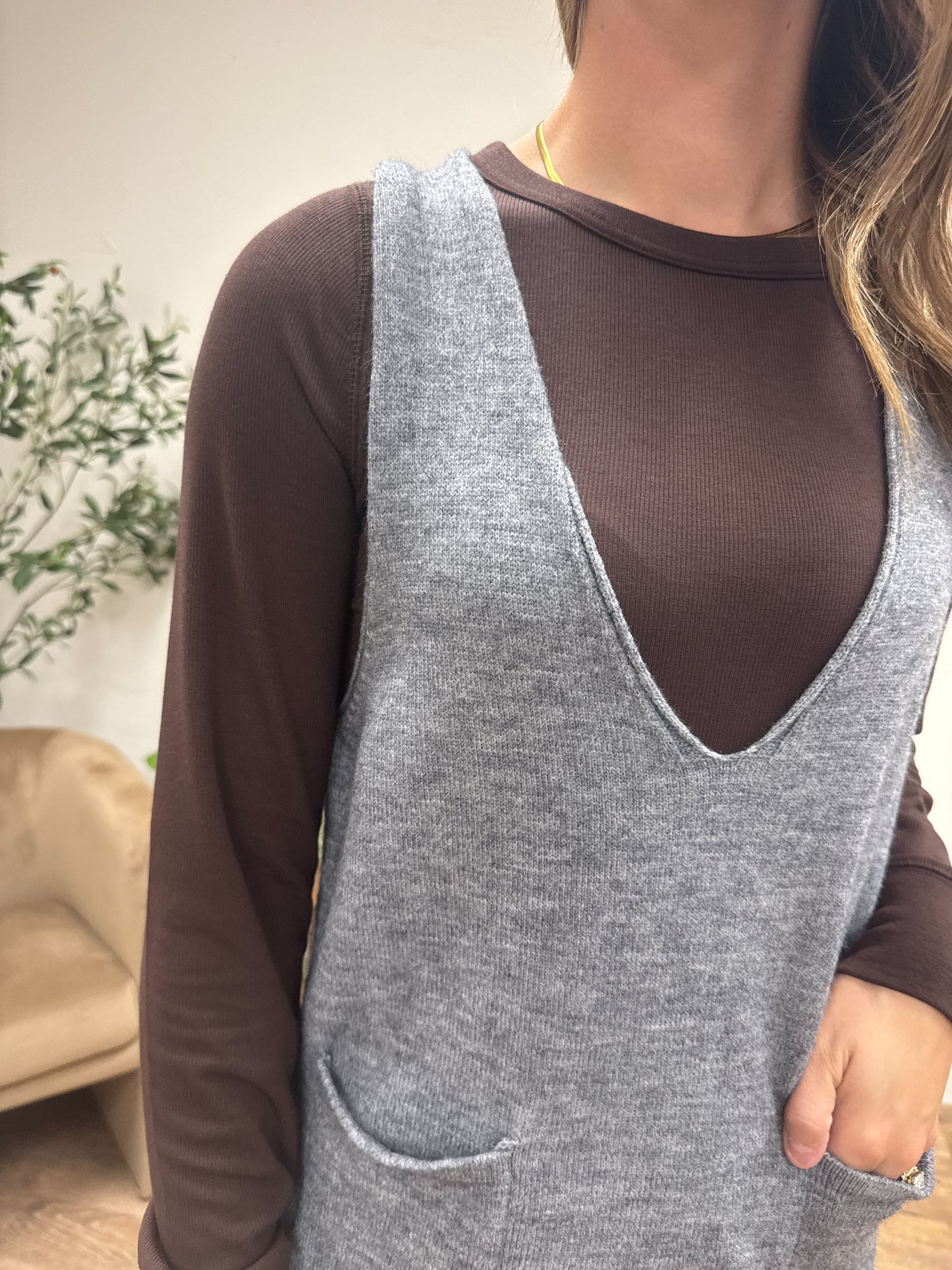 Sleeveless V Neck Sweater Vest