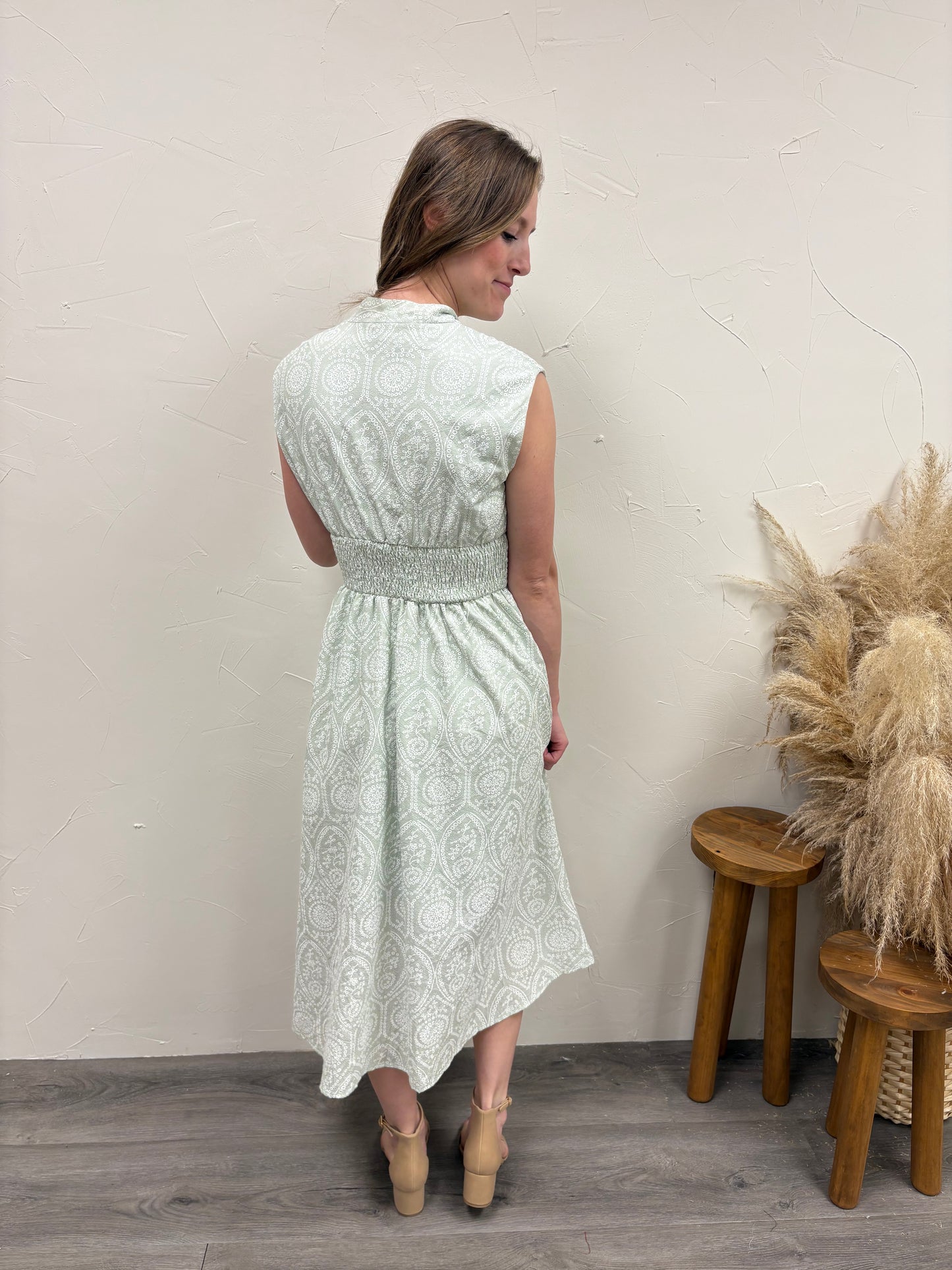 SMOCKED WAIST FRONT ZIP EYELET PRINTED MIDI DRESS