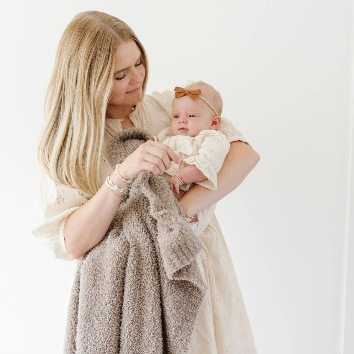 BAMBONI® RECEIVING BLANKETS: Surf