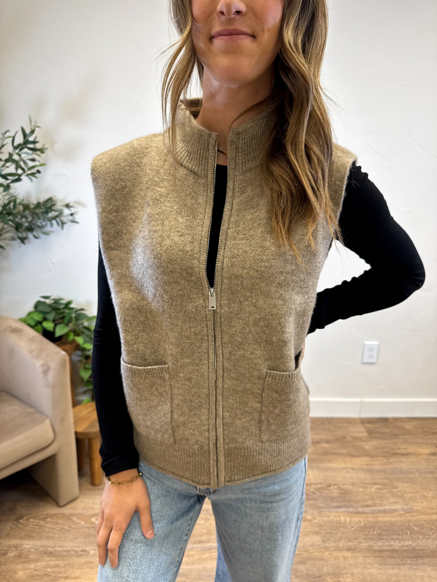 Zip Up Oversized Cardigan Vest