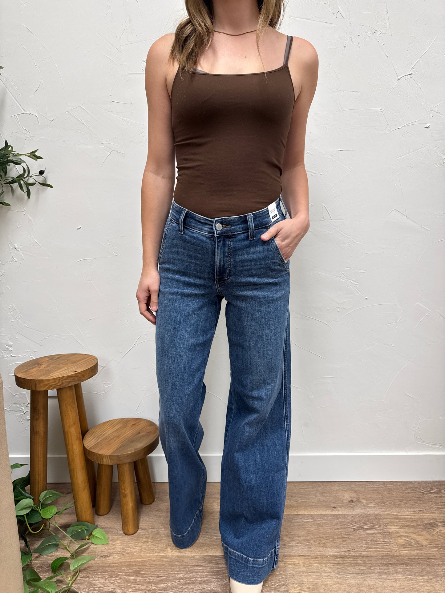 MidRise Trouser Retro Wide Judy Blue Denim