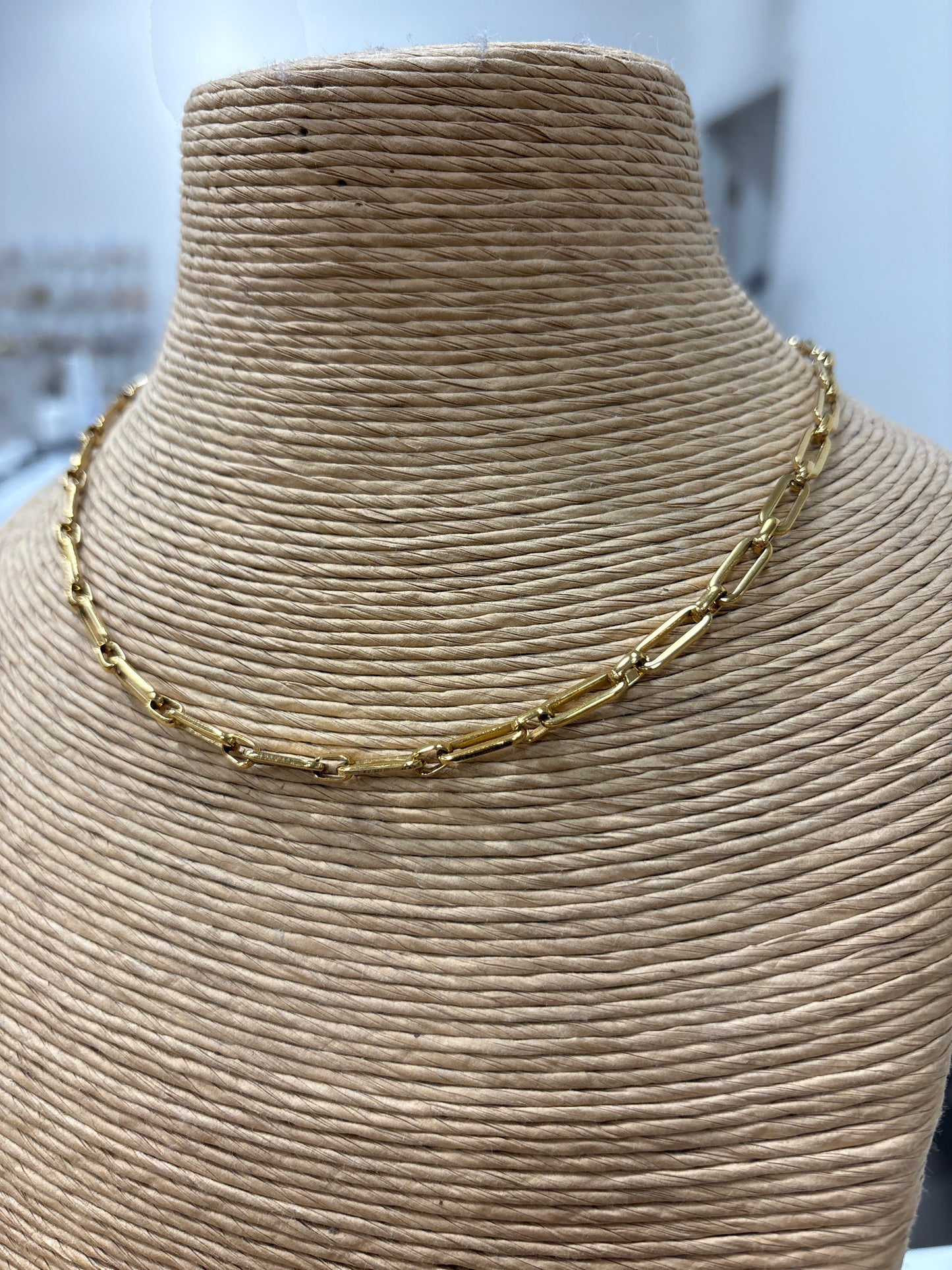 542 Paper Clip Chain Necklace Gold