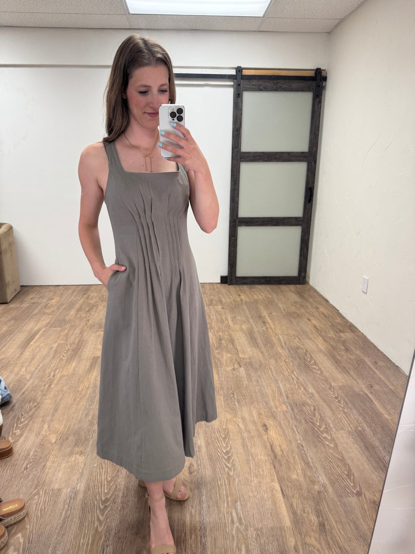Pintuck Front Sleeveless Dress