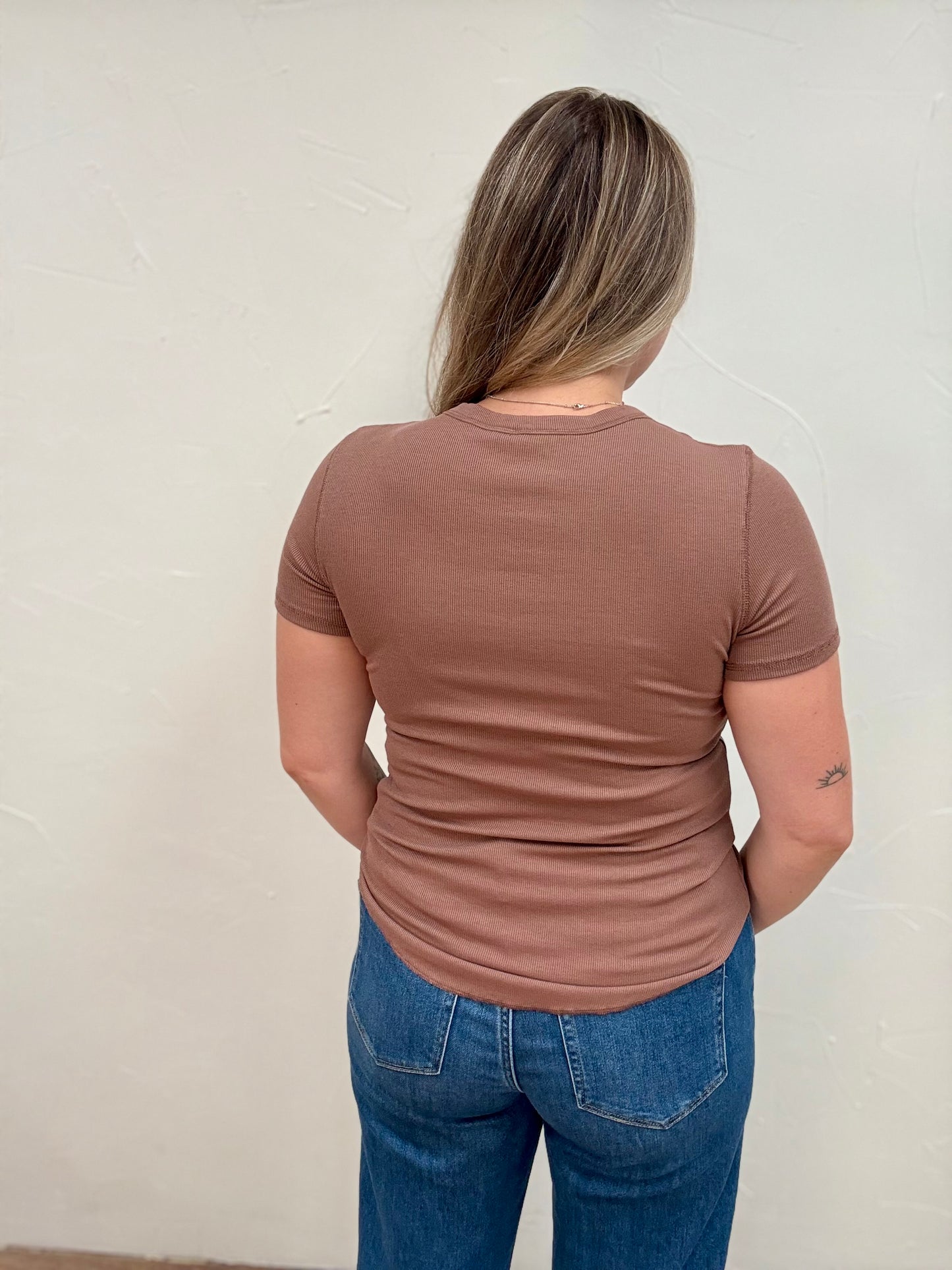 Ribbed Crew Neck Tee