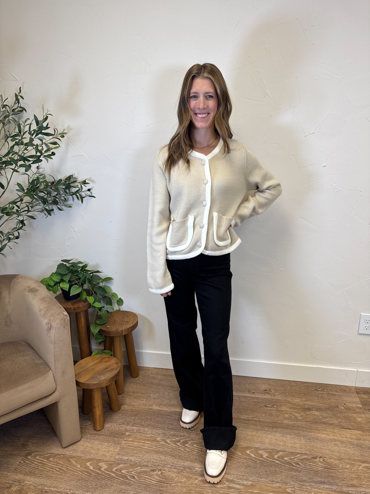 Knit Cardigan with Pocket Details