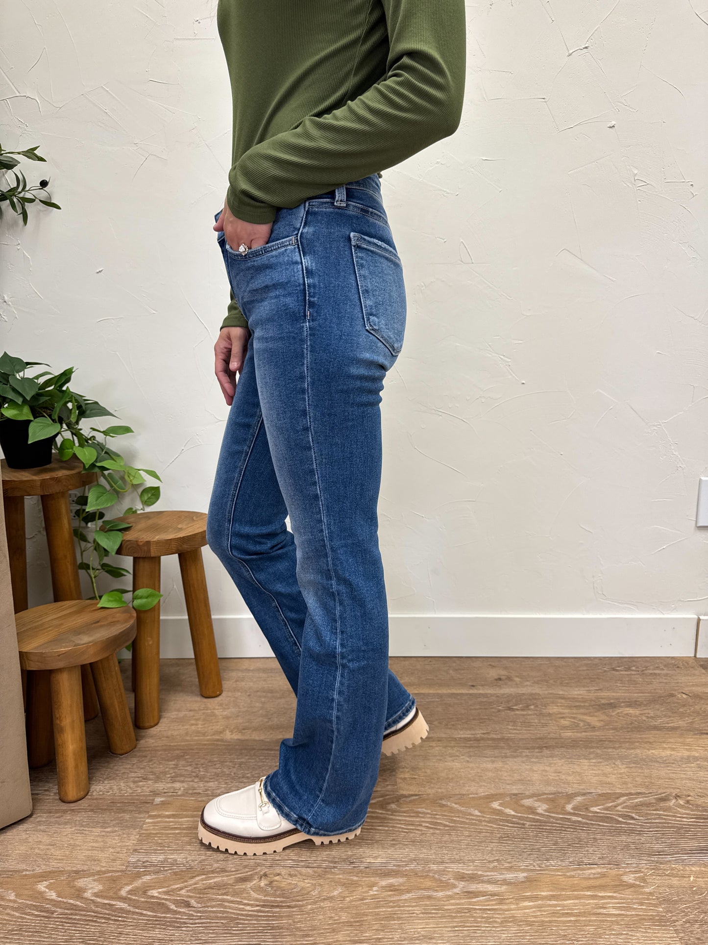 Mid Rise Bootcut Vervet Denim