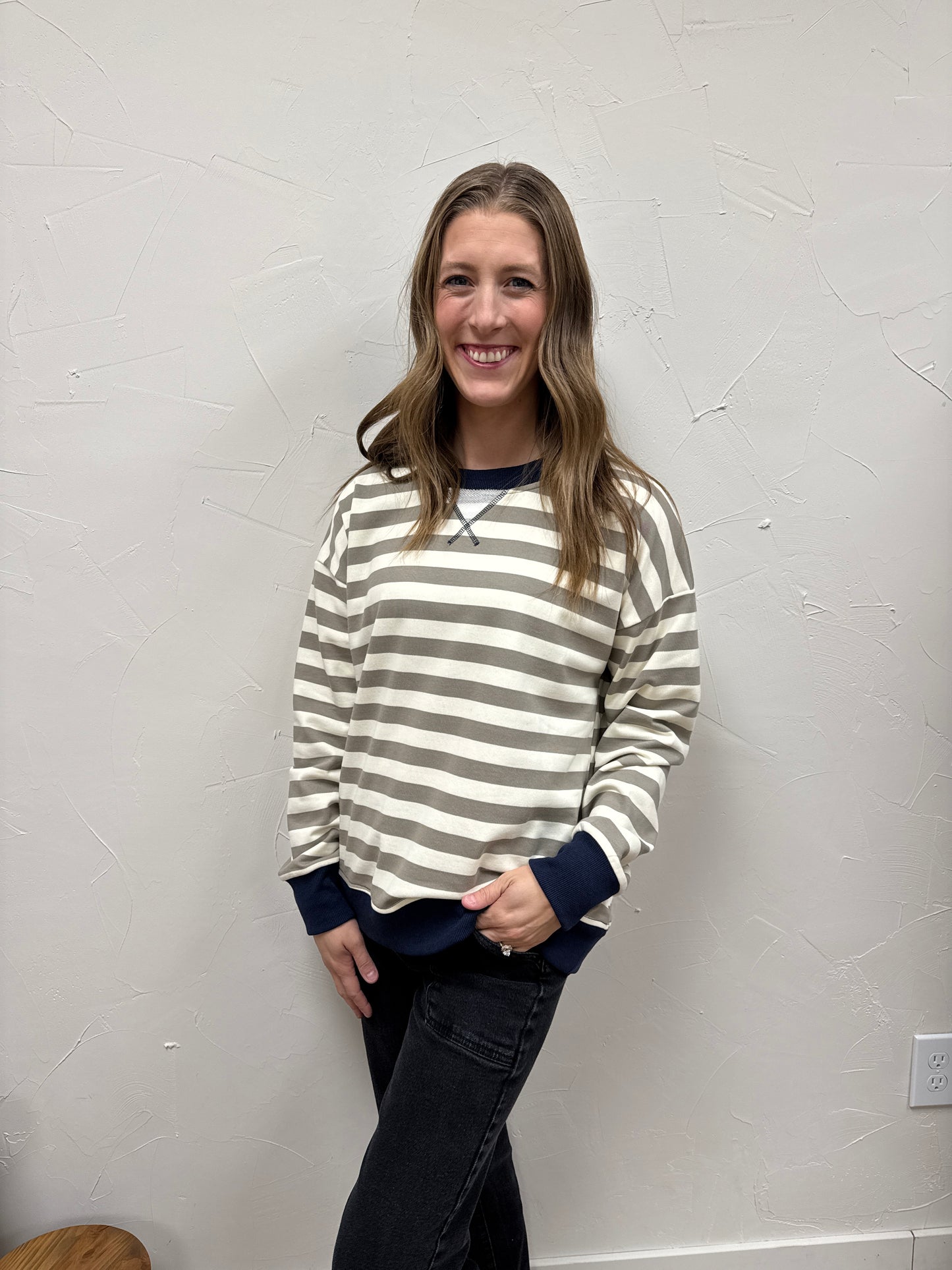 Color Contrast Stripe Oversized Sweatshirt