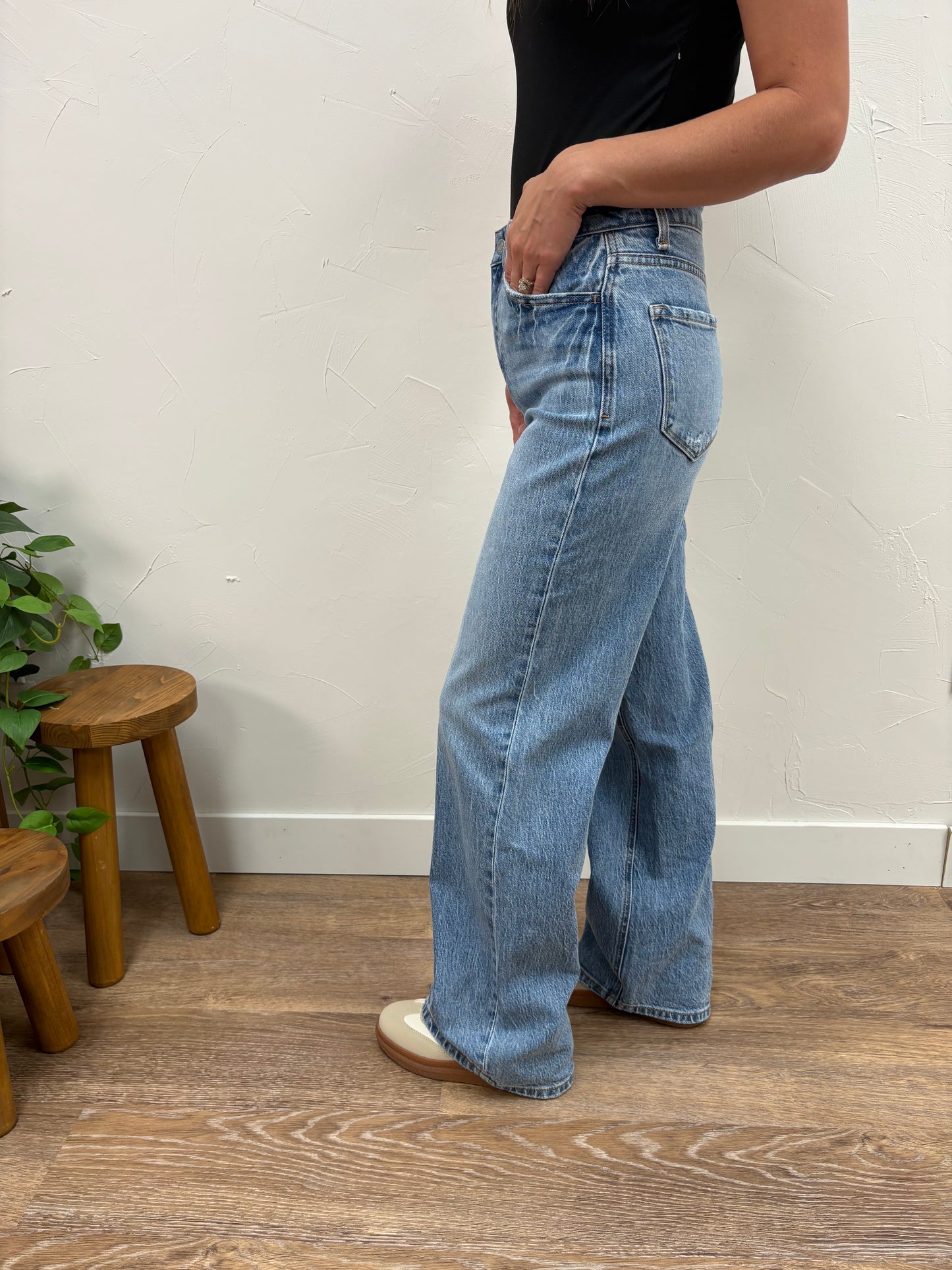 90's Wide Leg Vervet Denim