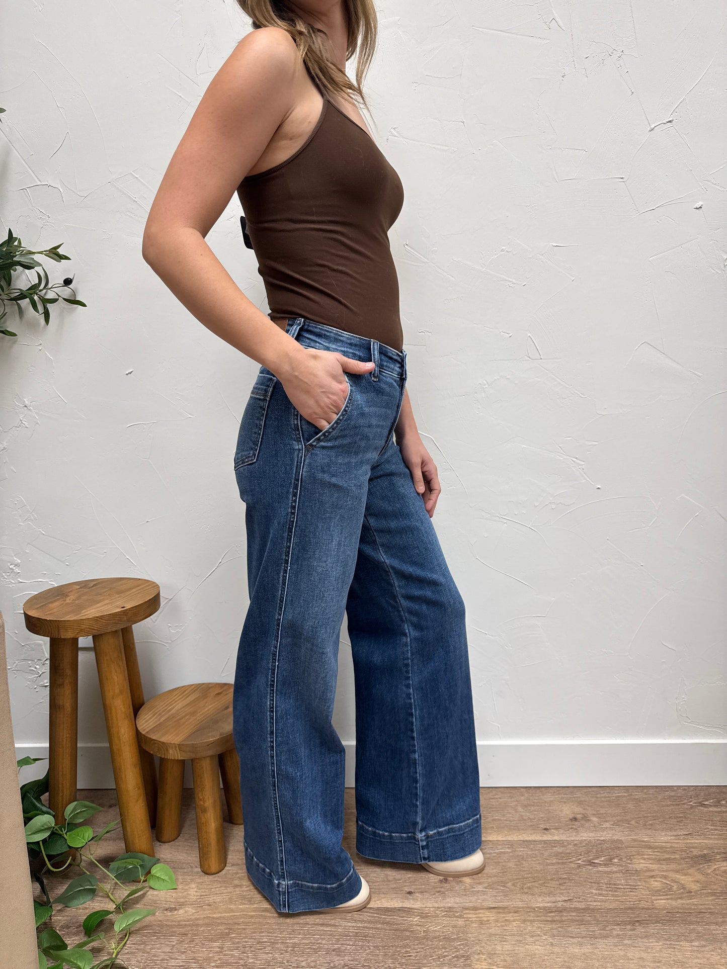 MidRise Trouser Retro Wide Judy Blue Denim