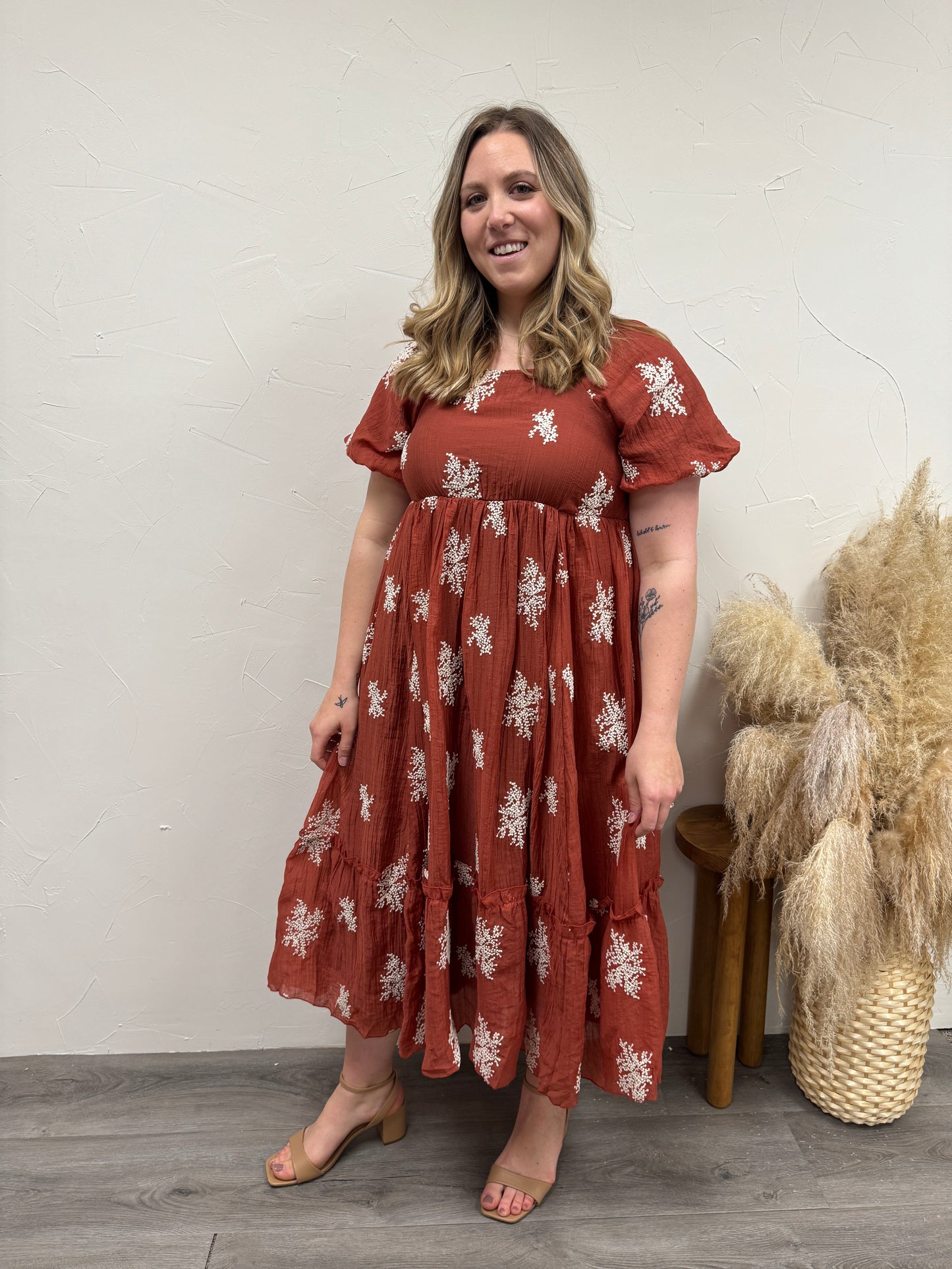 Embroidered Square Neck Bubble Sleeve Dress