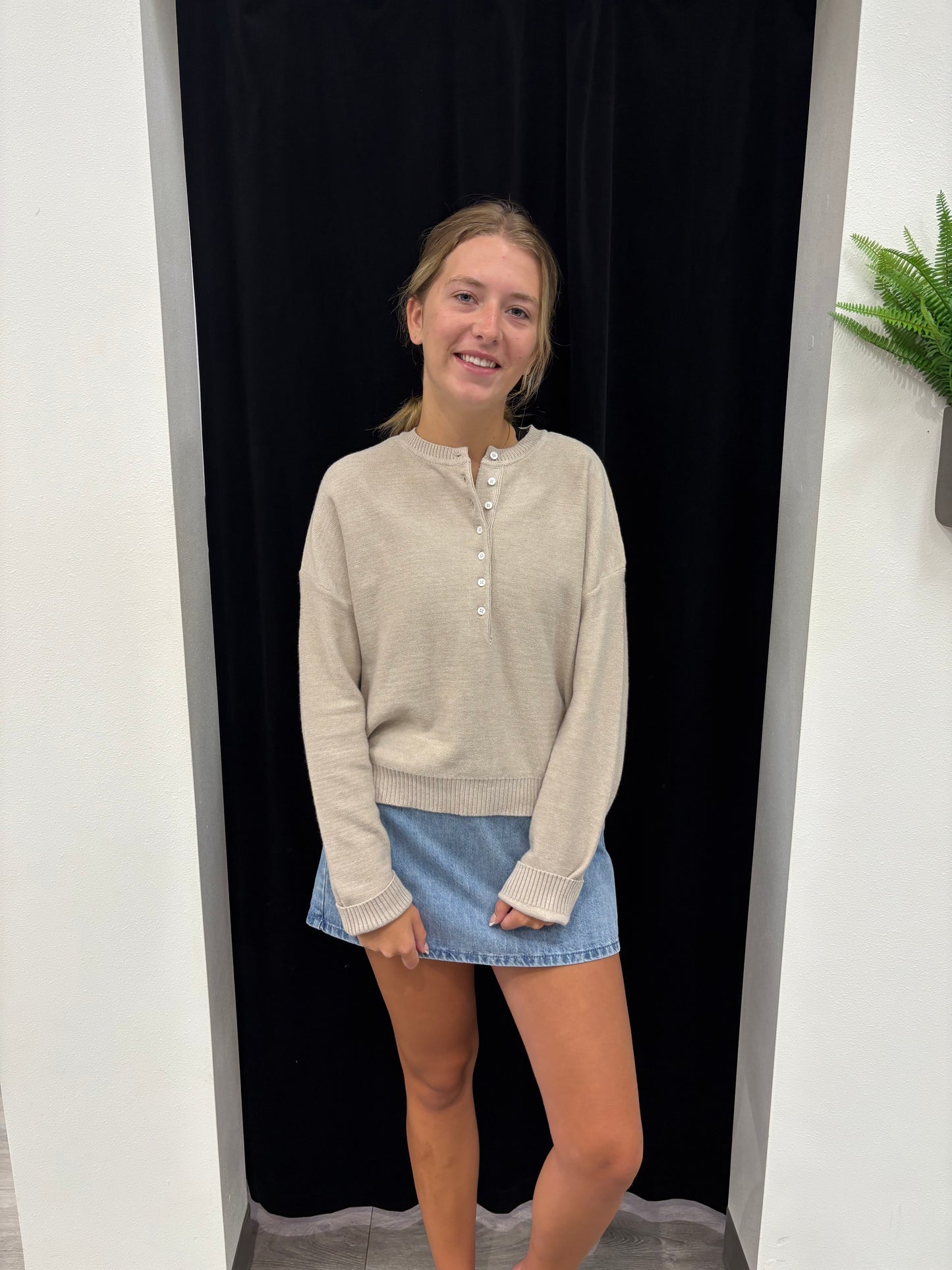Heny Button Up Sweater