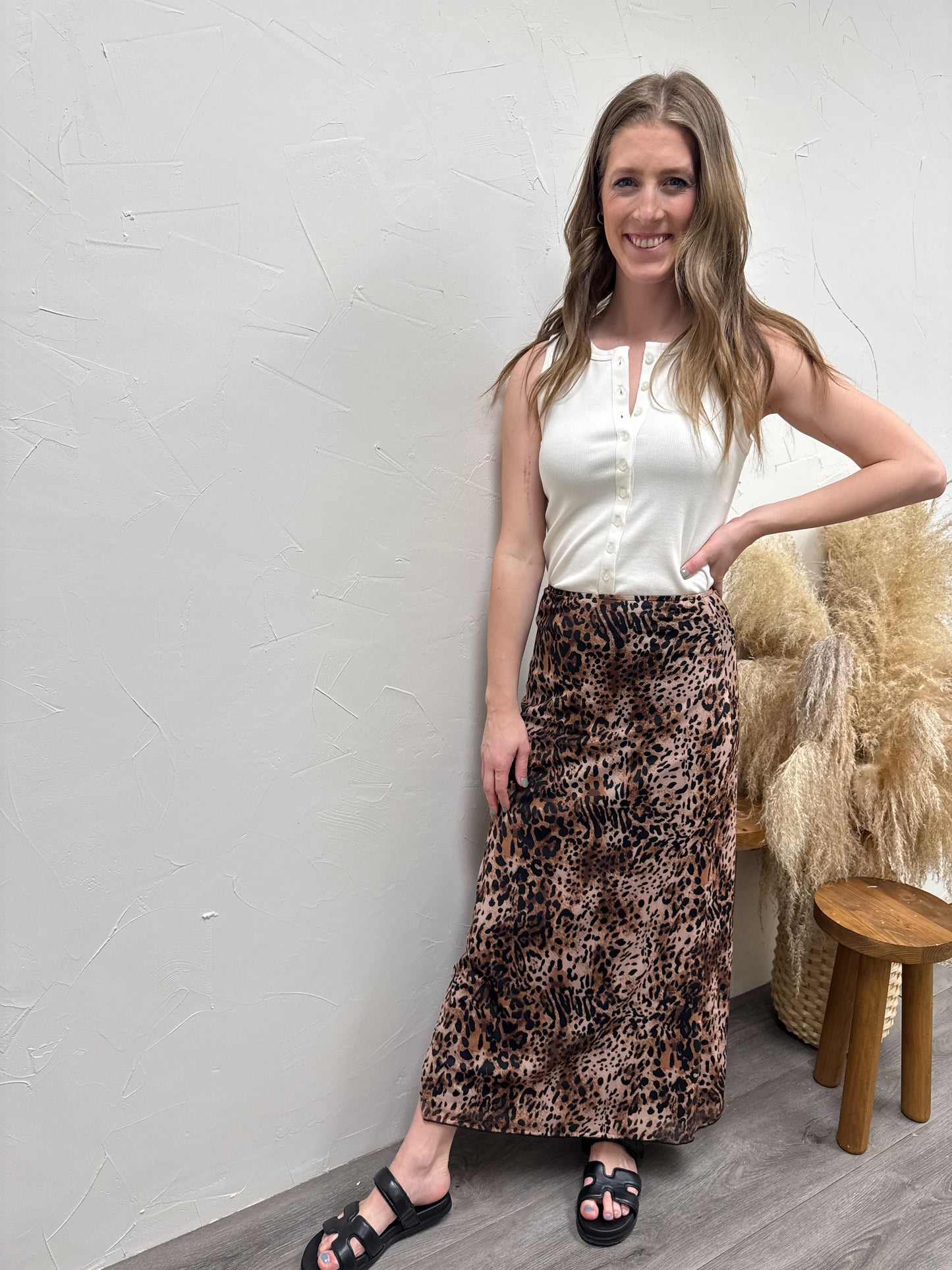 Stretchy Leopard Print Mesh Midi Skirt
