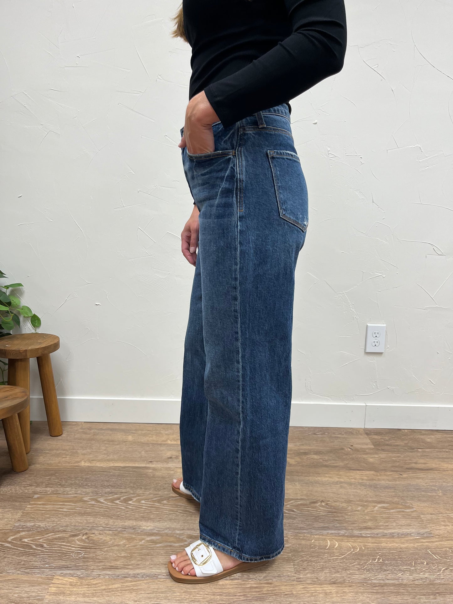 90's Wide Leg Vervet Denim