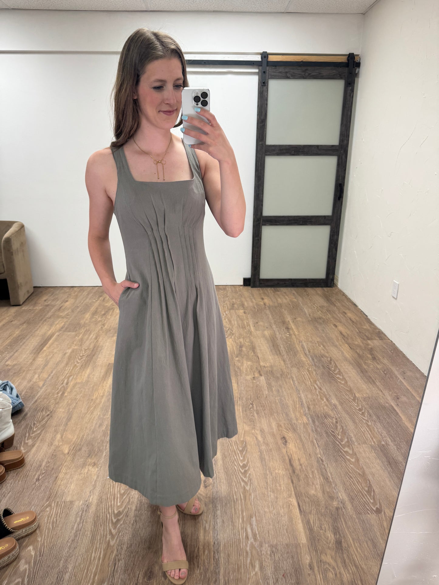 Pintuck Front Sleeveless Dress