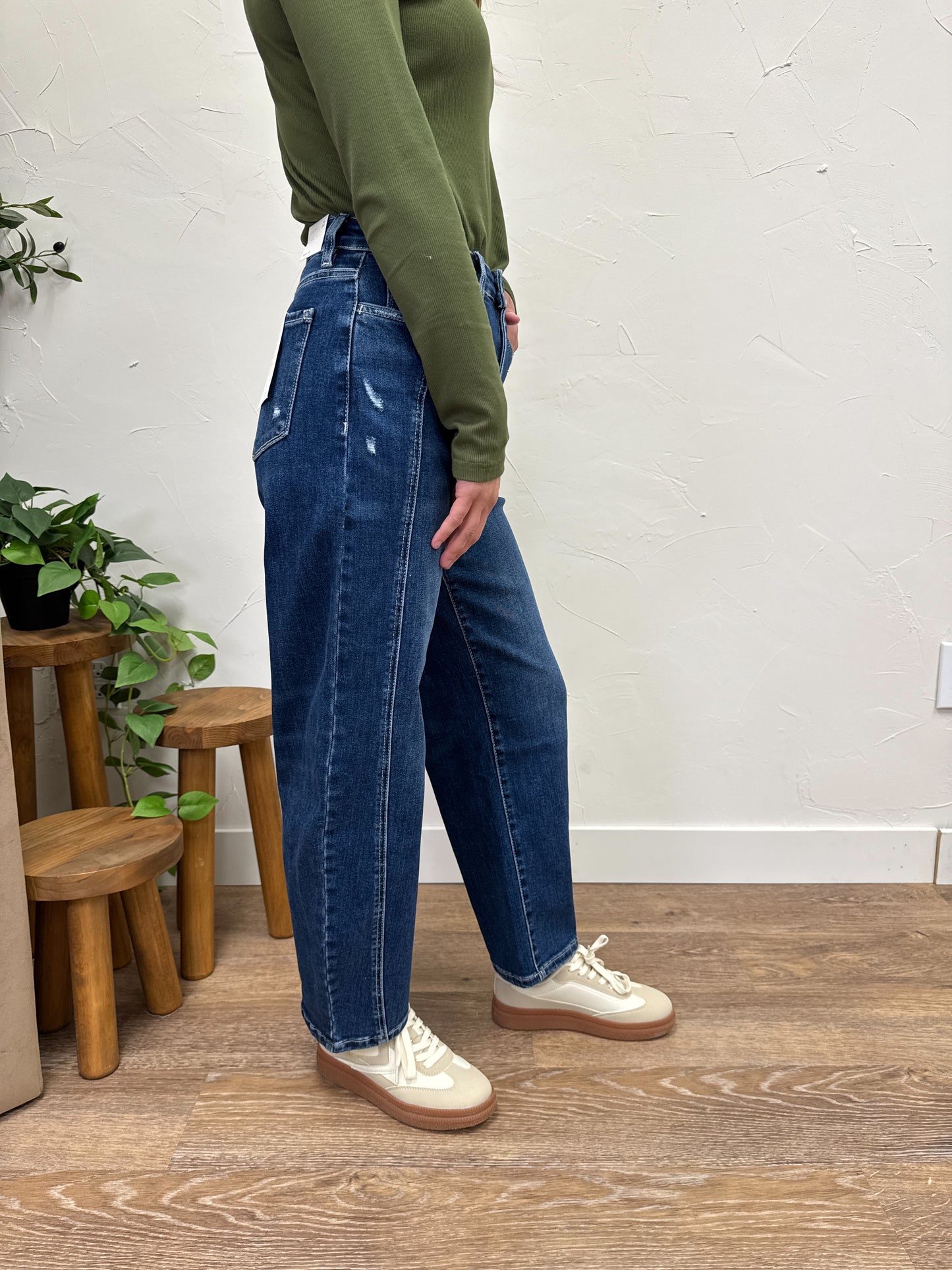 High Rise Barrel Vervet Denim
