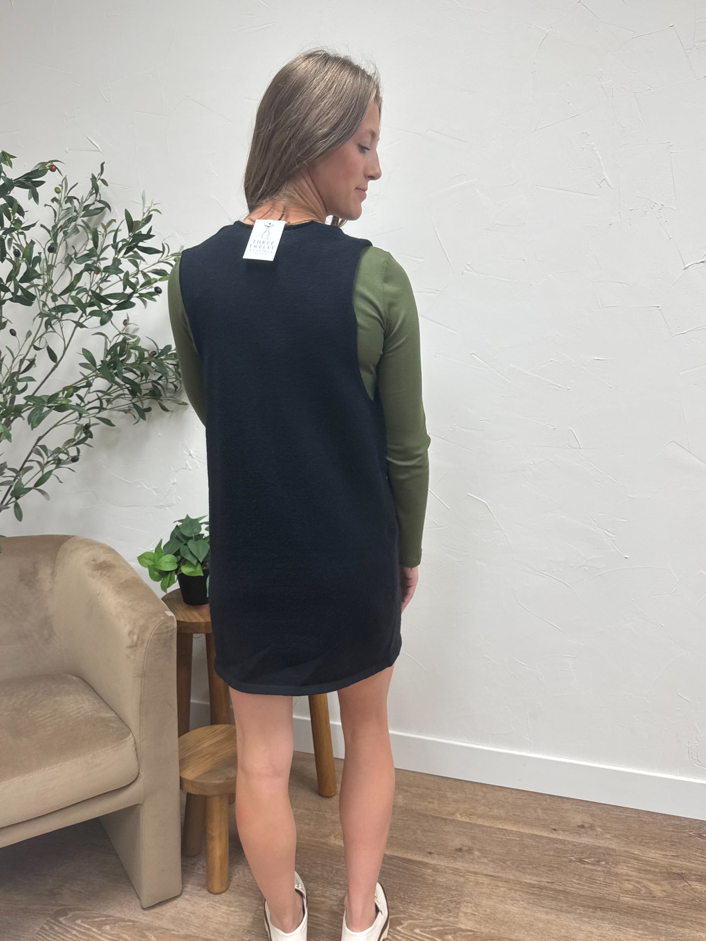 Sleeveless V Neck Sweater Vest