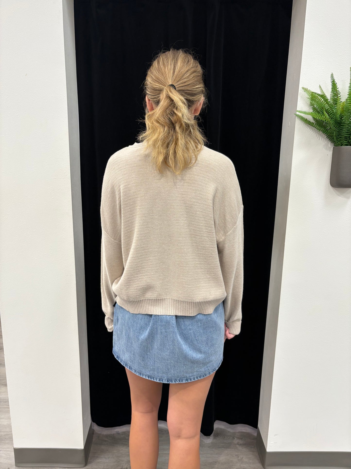 Heny Button Up Sweater
