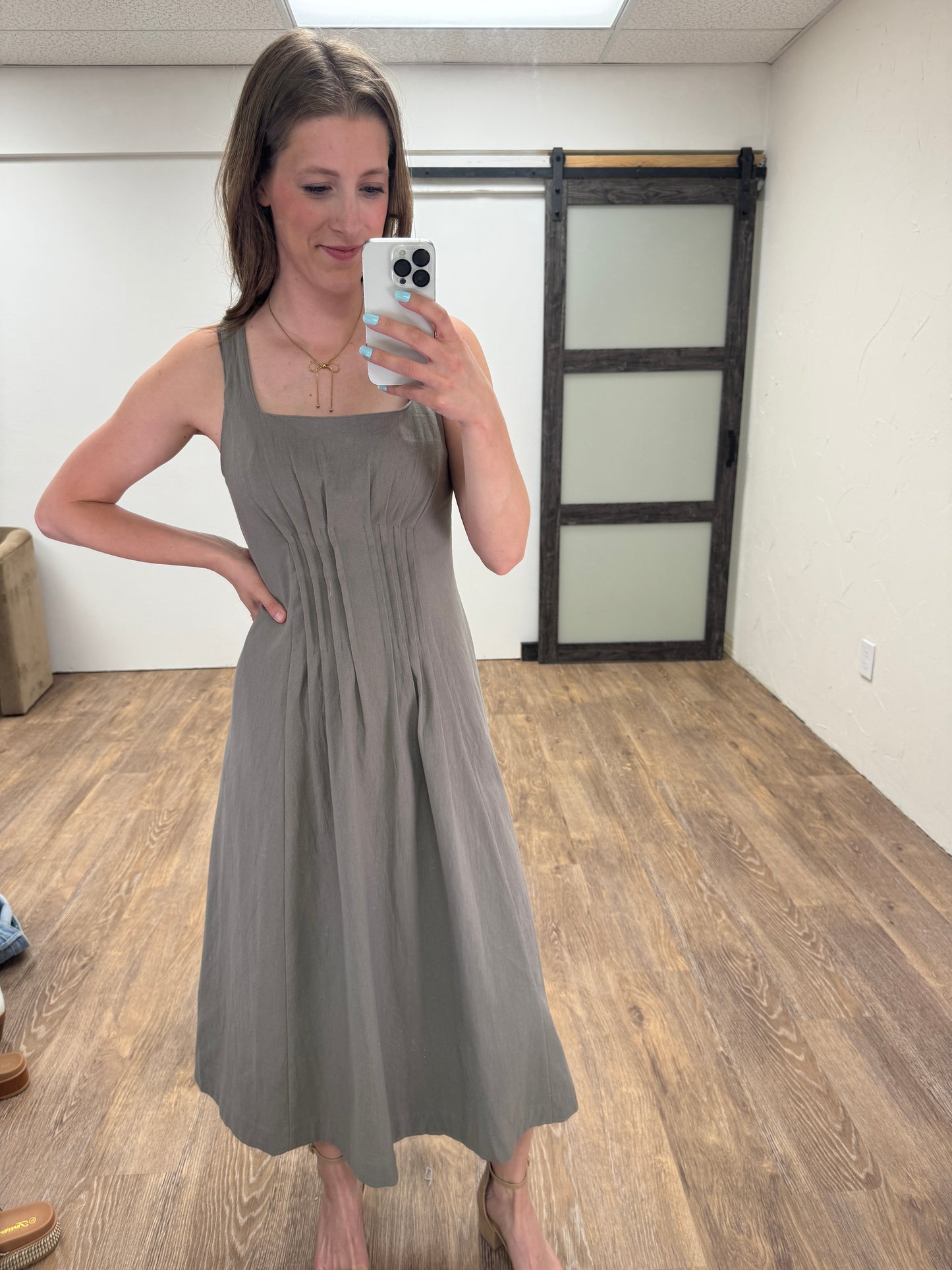 Pintuck Front Sleeveless Dress