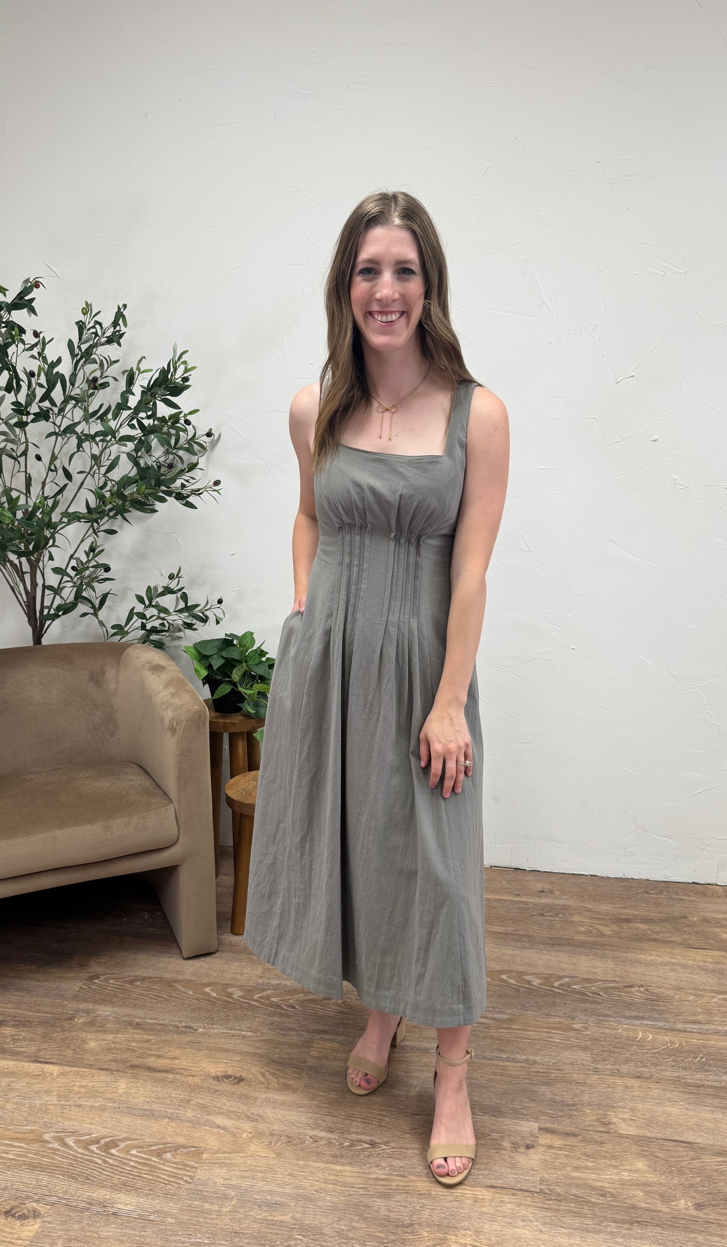 Pintuck Front Sleeveless Dress