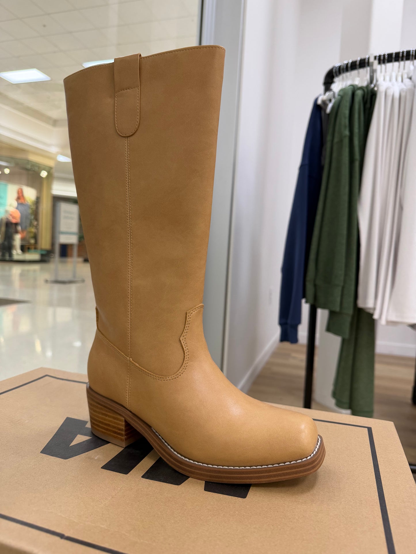 Duston Boot