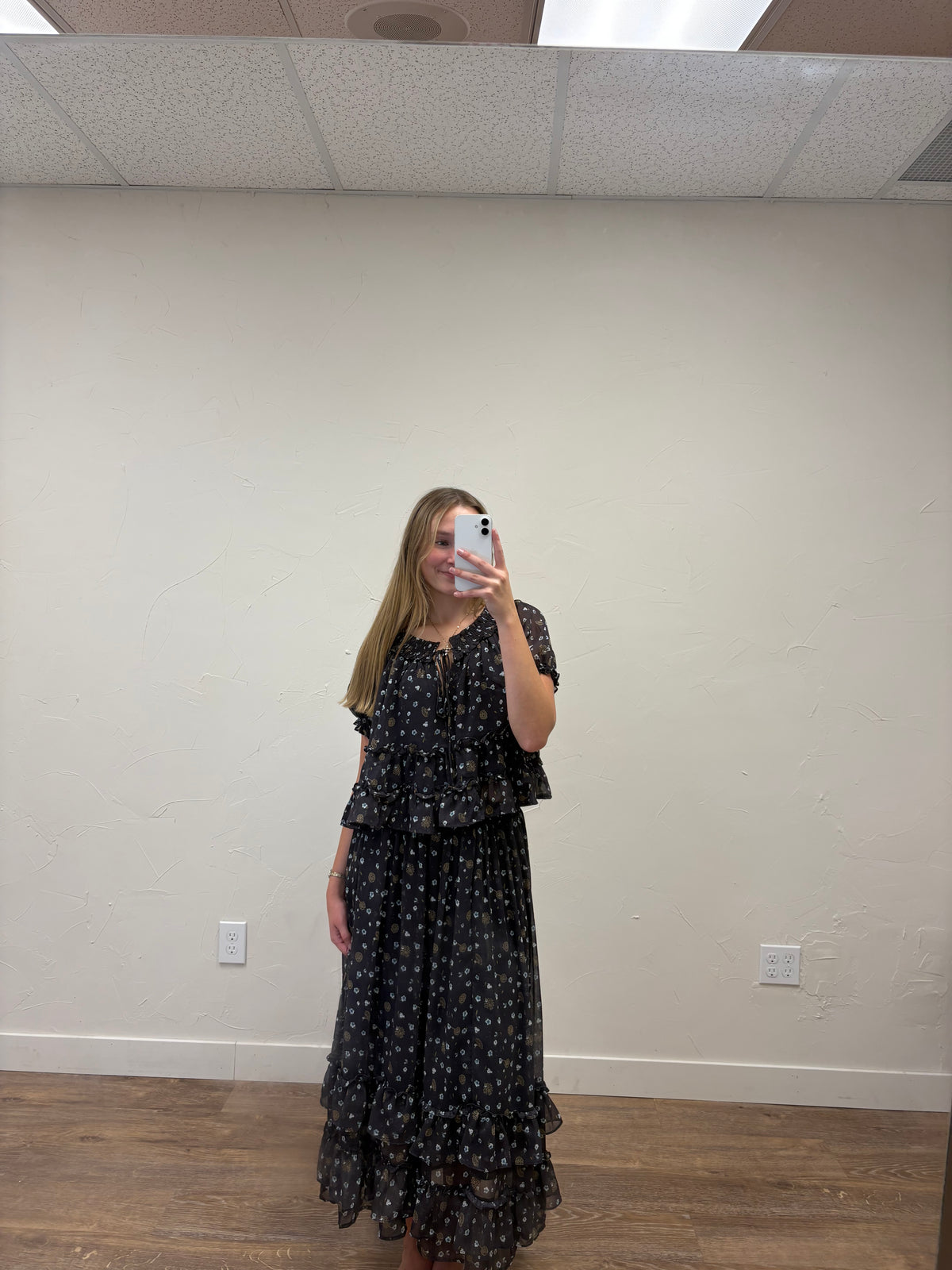 Floral ruffled Tiered Hem Midi Skirt