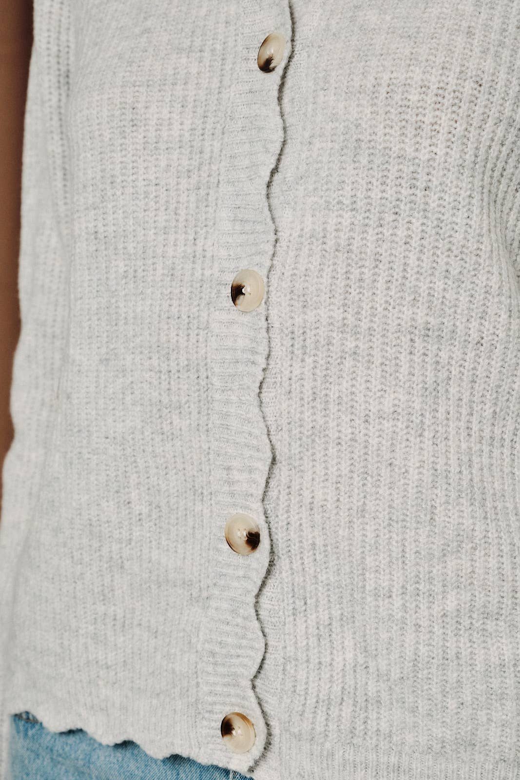 Scallop Trim Ribbed Crew Neck Button Front Cardigan