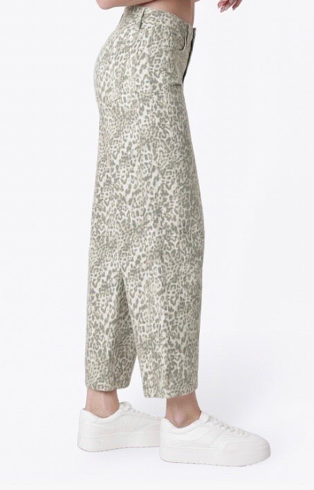High Rise Barrel Vervet Jeans - Three:Twelve Boutique - VERVET