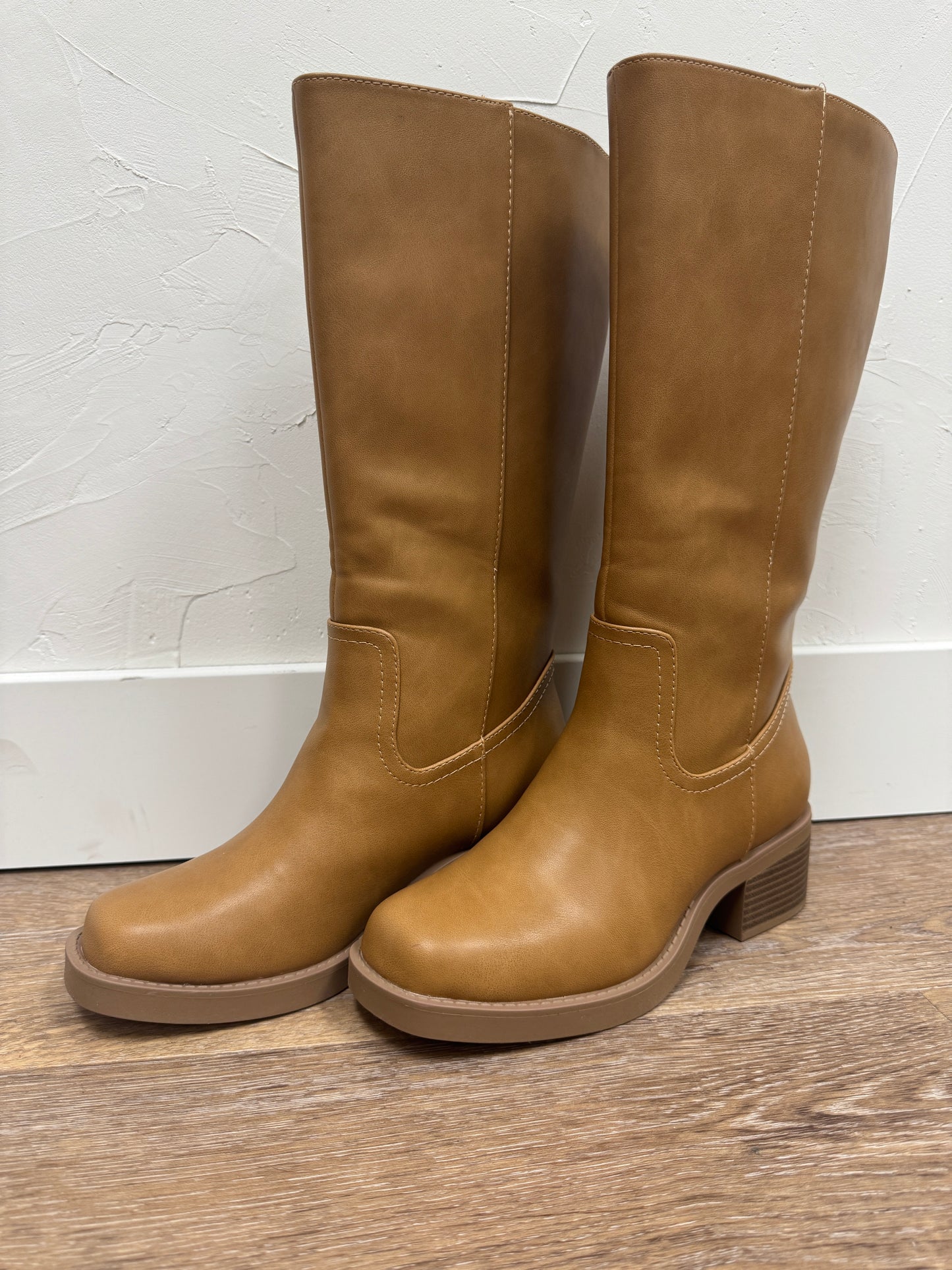 BELVIN MINIMAL DESIGN PULL-ON STYLE RIDING BOOTS