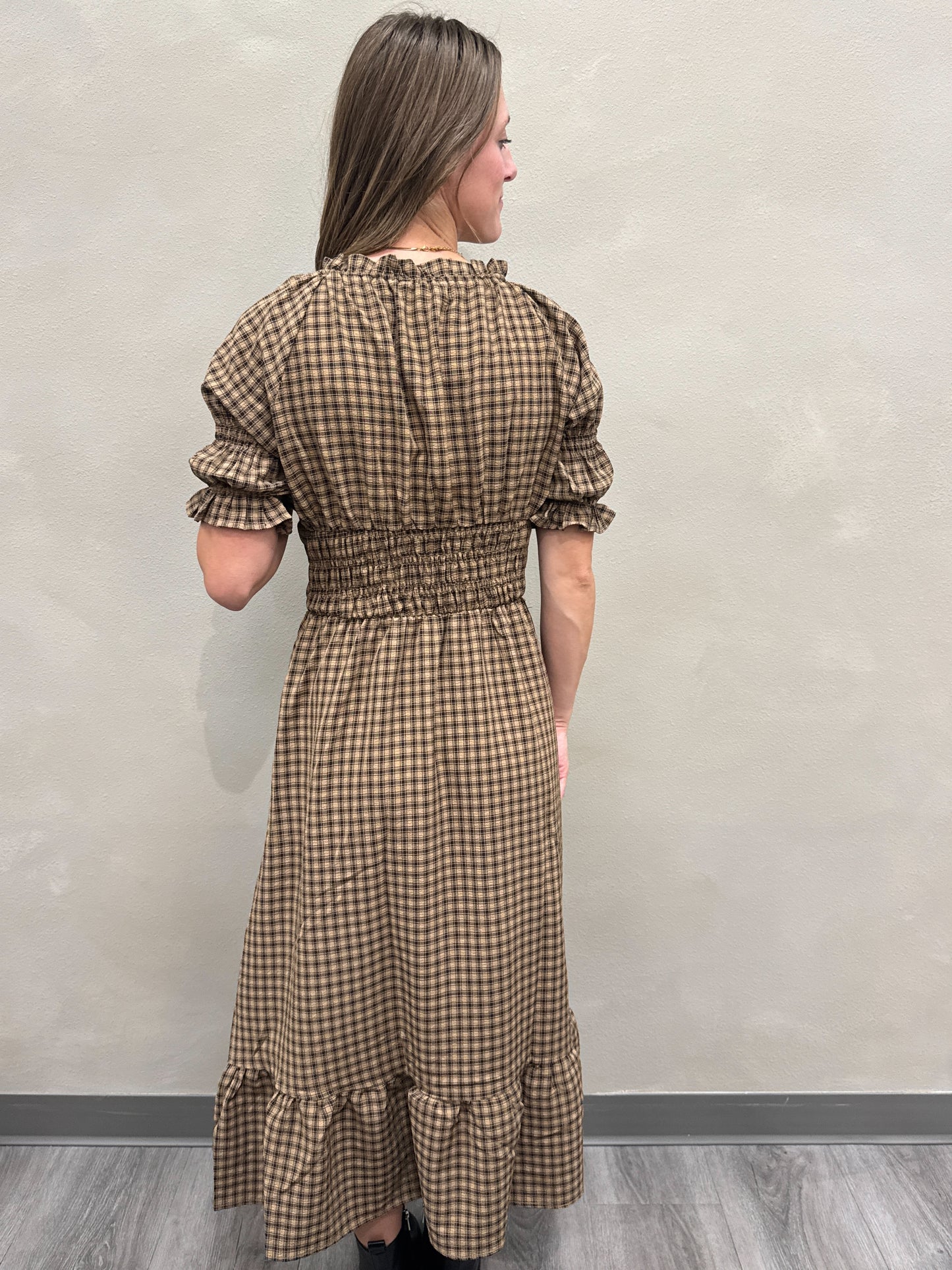 Scoop Neck Puff Sleeve Smocked Midi Dress