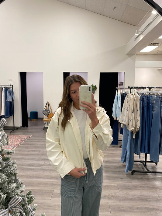 ZIP-UP MOCK NECK ELASTIC HEM JACKET