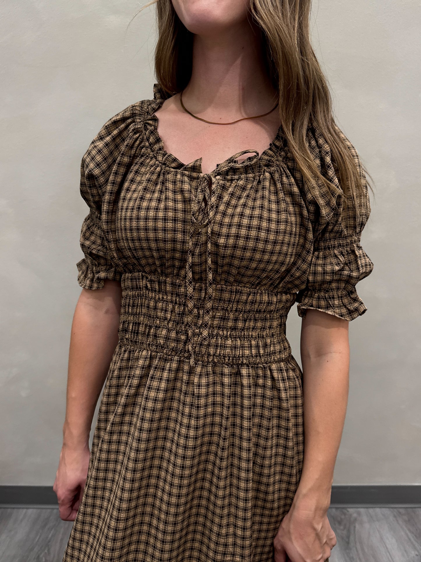 Scoop Neck Puff Sleeve Smocked Midi Dress