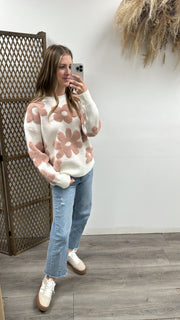 Round Neck Floral Sweater