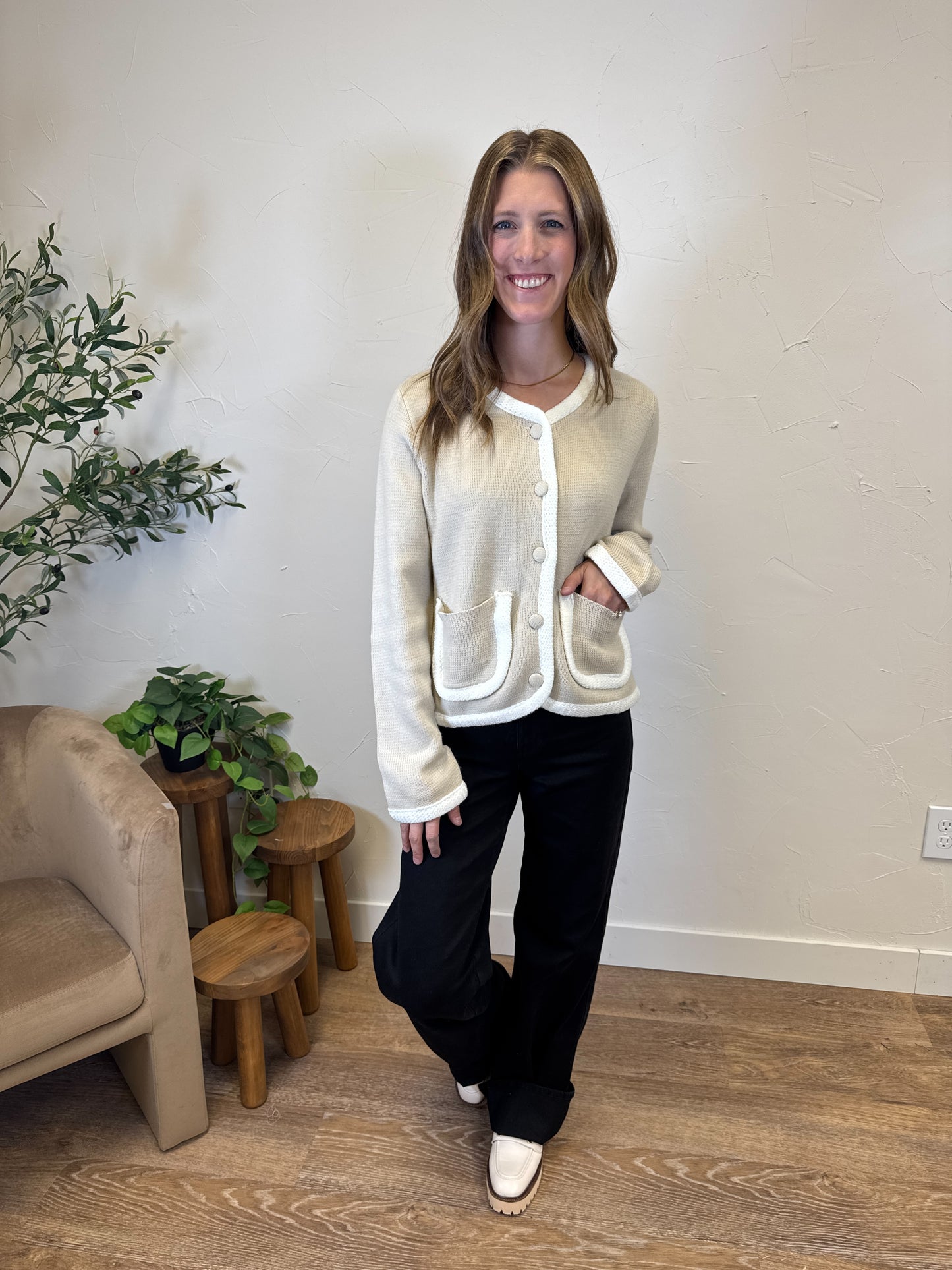 Knit Cardigan with Pocket Details