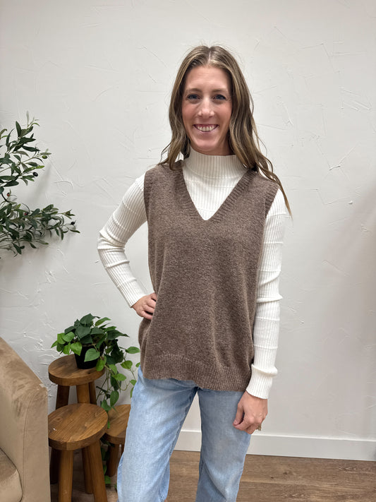 V-Neck Sleeveless Solid Sweater Vest