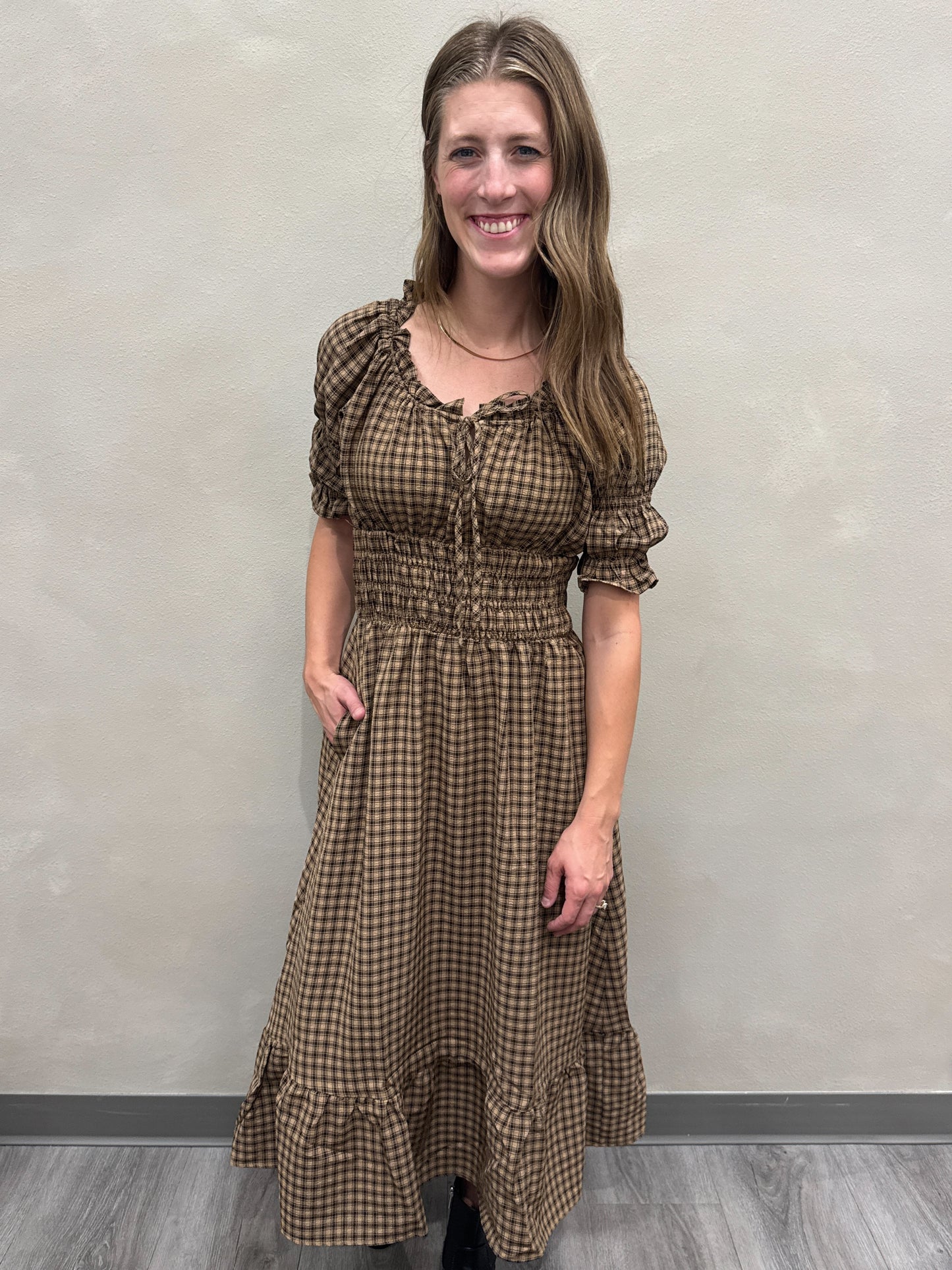 Scoop Neck Puff Sleeve Smocked Midi Dress