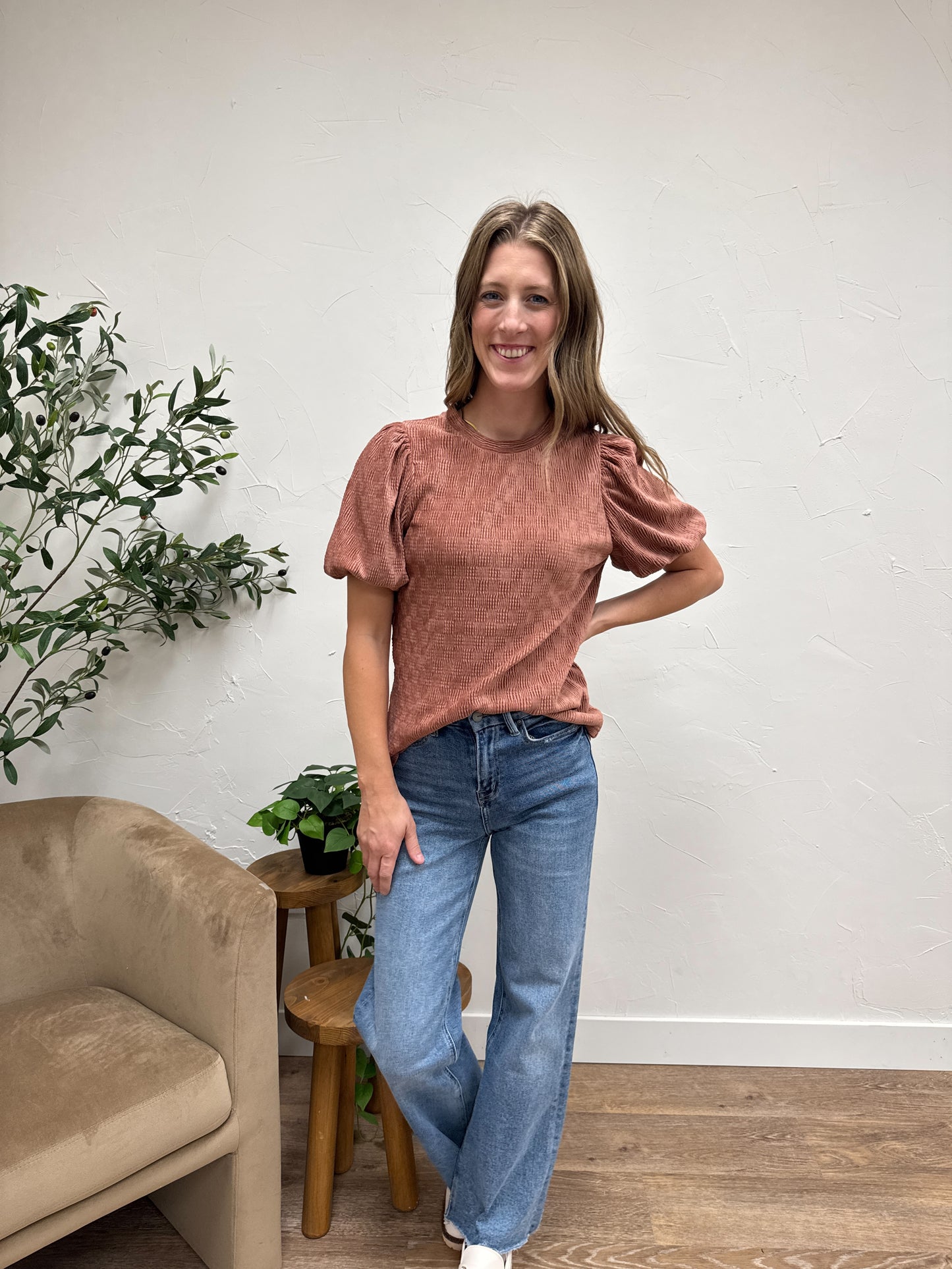 Textured Velvet Bubble Sleeve Top