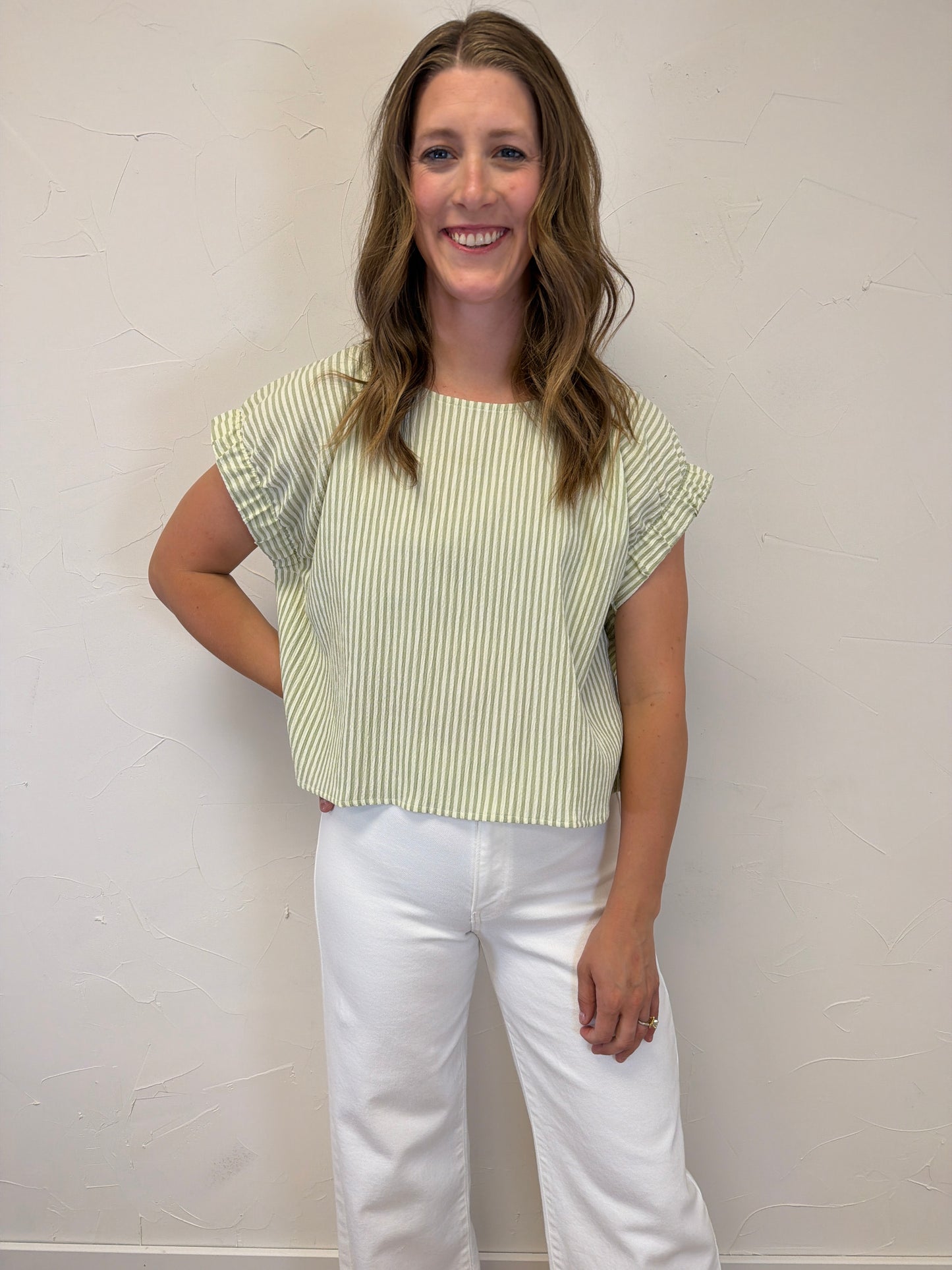 Round Neck Elastic Cap Sleeve Floral Top