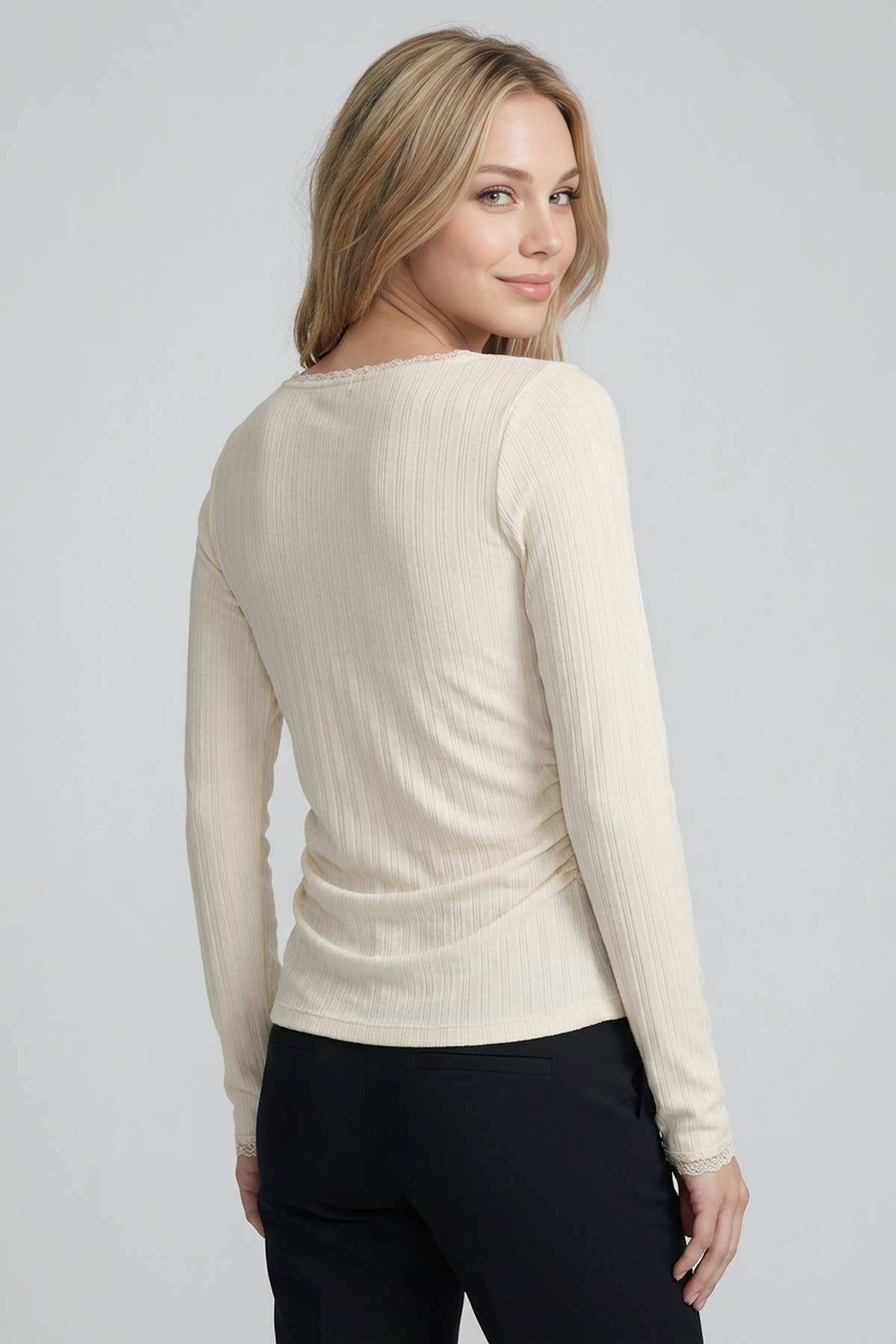 TEXTURED RIB LACE DETAIL SIDE RUCHED SIDE TOP