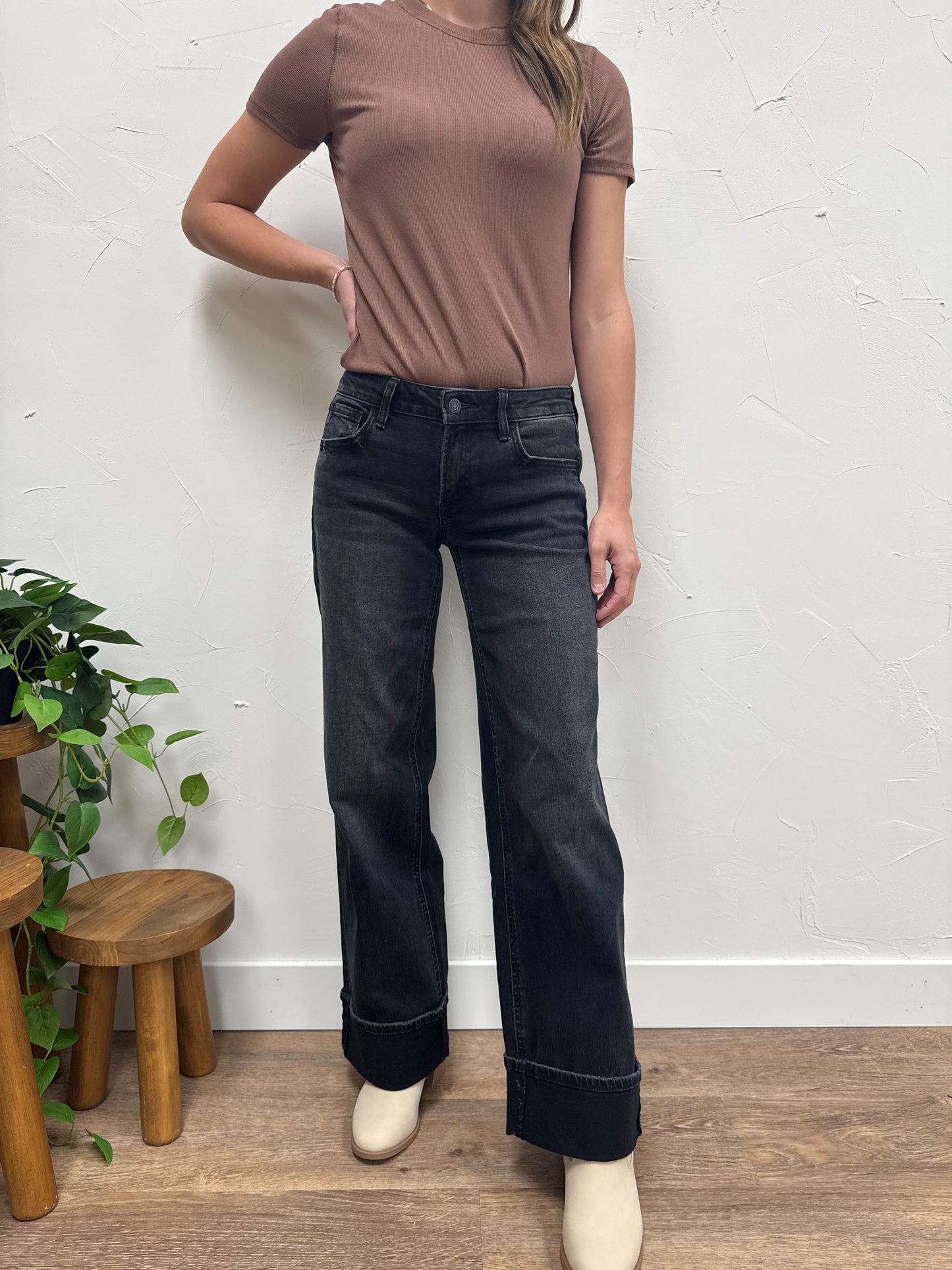 Low Rise Baggy Wide Vervet Denim
