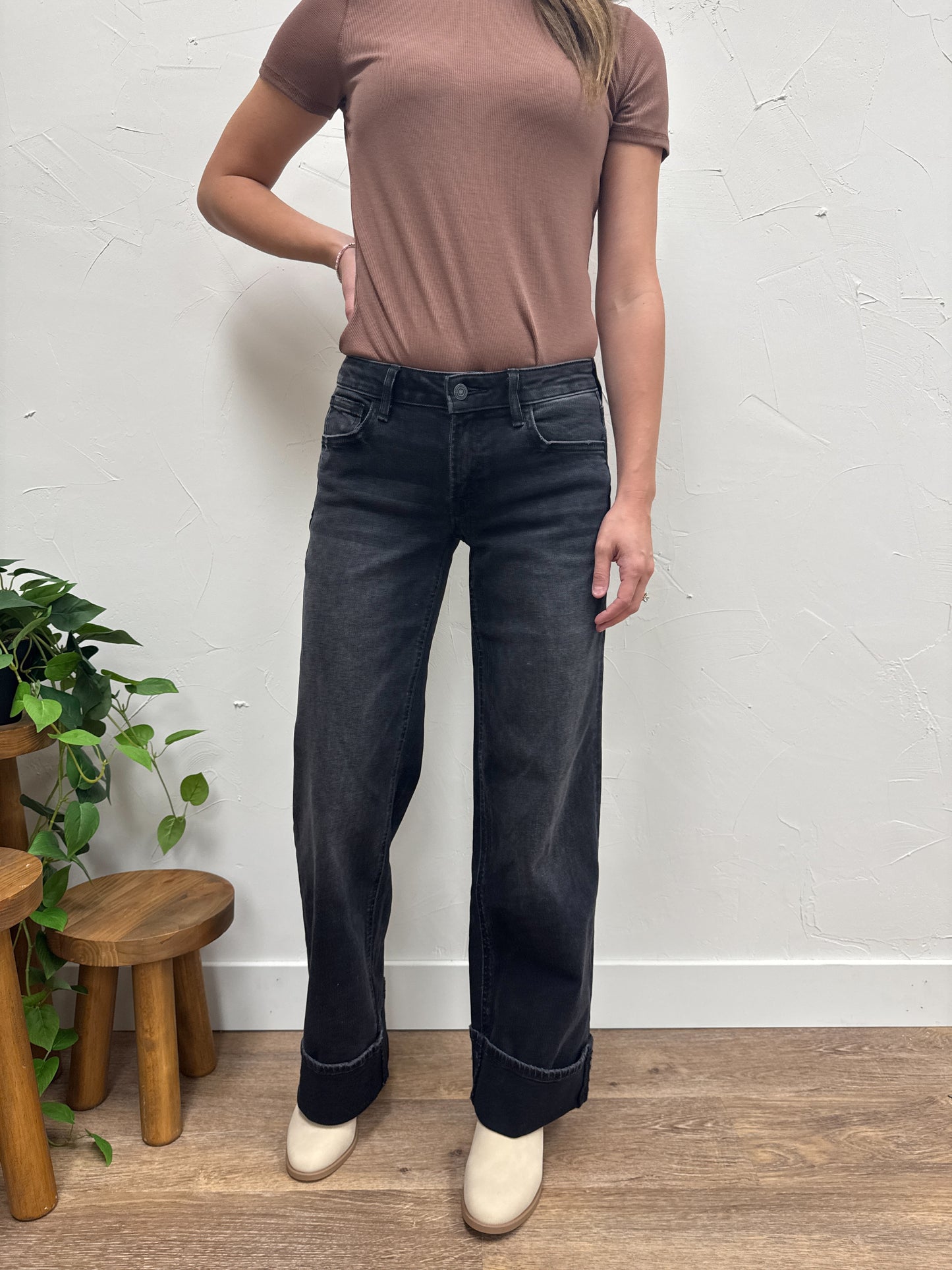 Low Rise Baggy Wide Vervet Denim