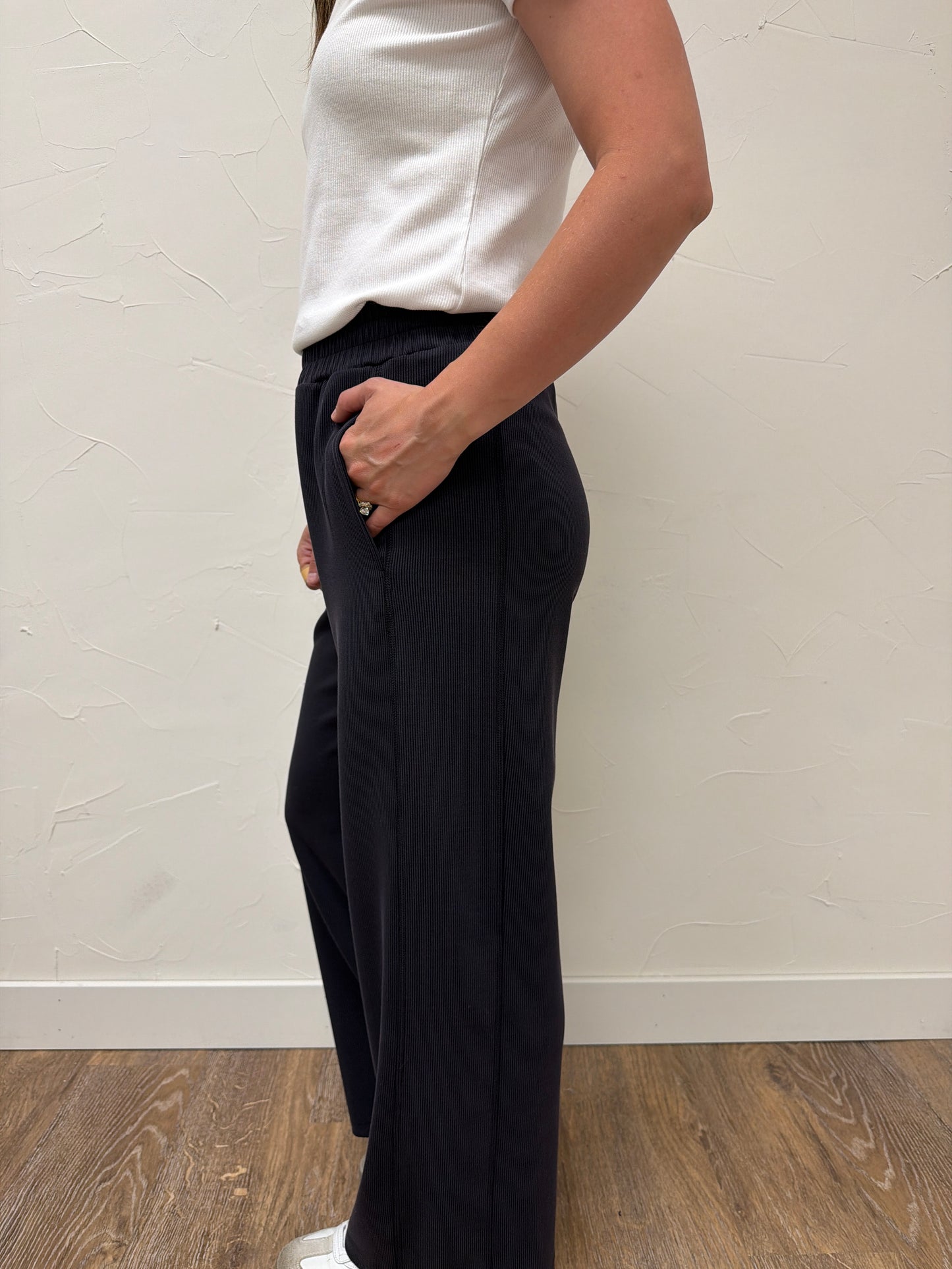 Luxe sand Wash Wide Leg Pant