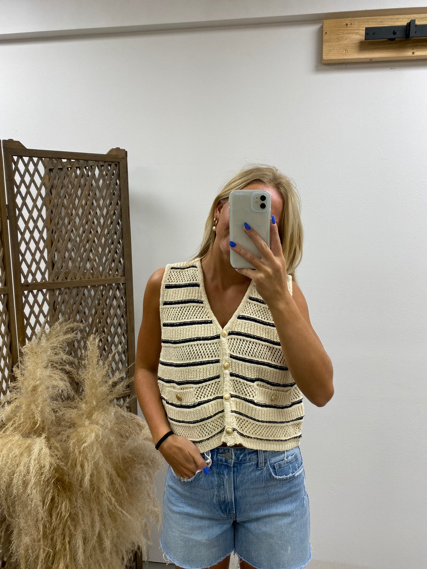 CROCHET STRIPED VEST