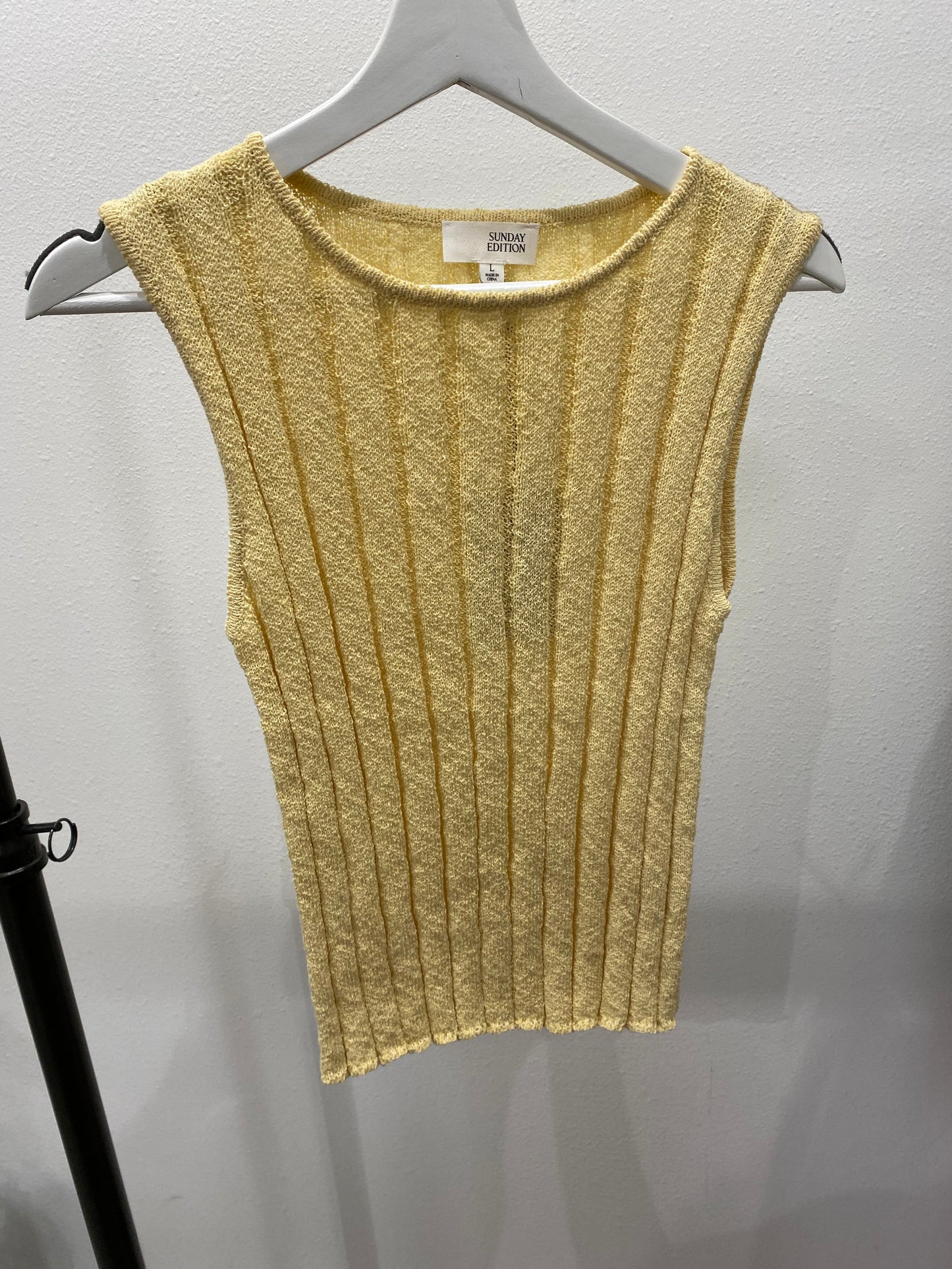 Boat Neck Sleeveless Knit Top