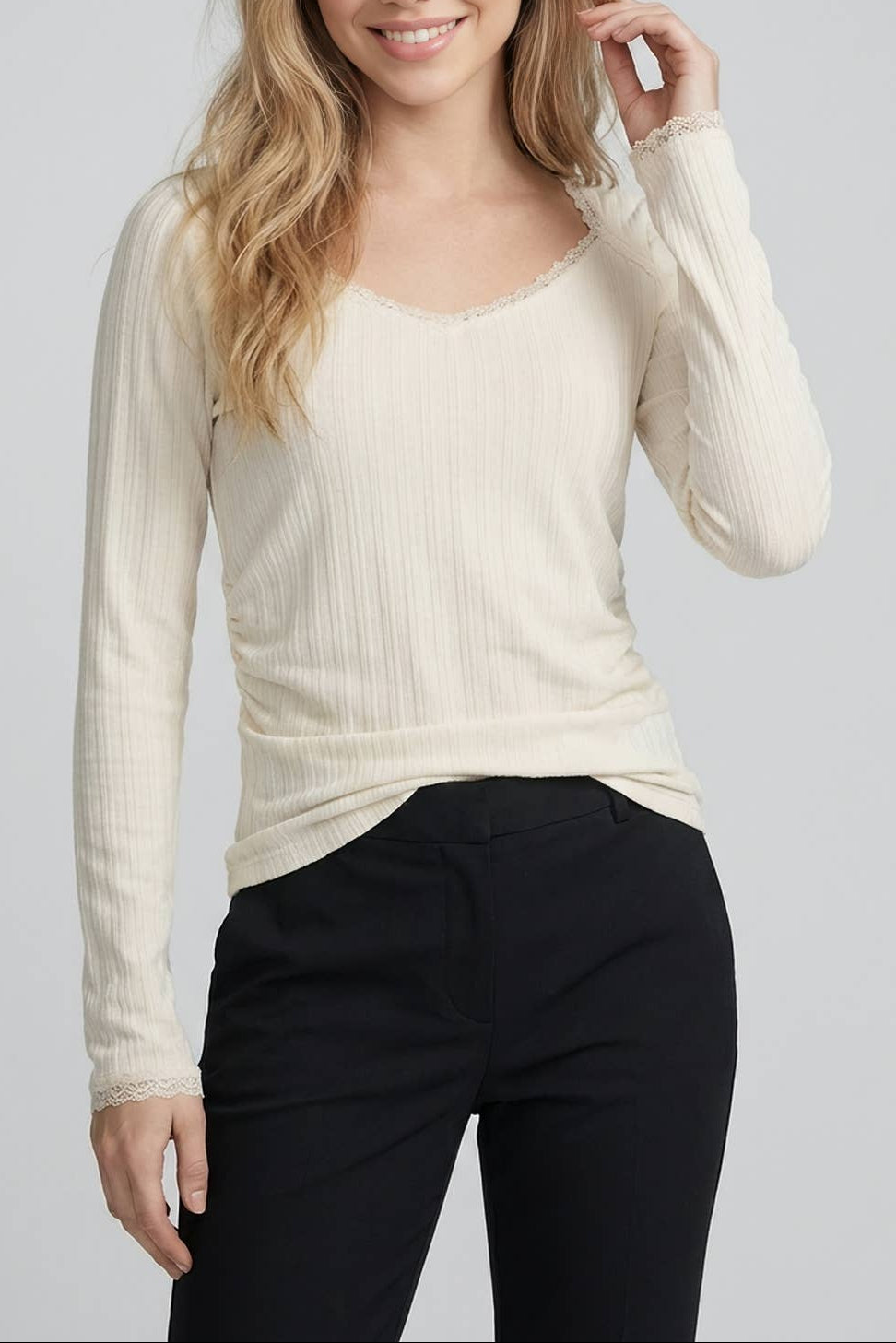 TEXTURED RIB LACE DETAIL SIDE RUCHED SIDE TOP