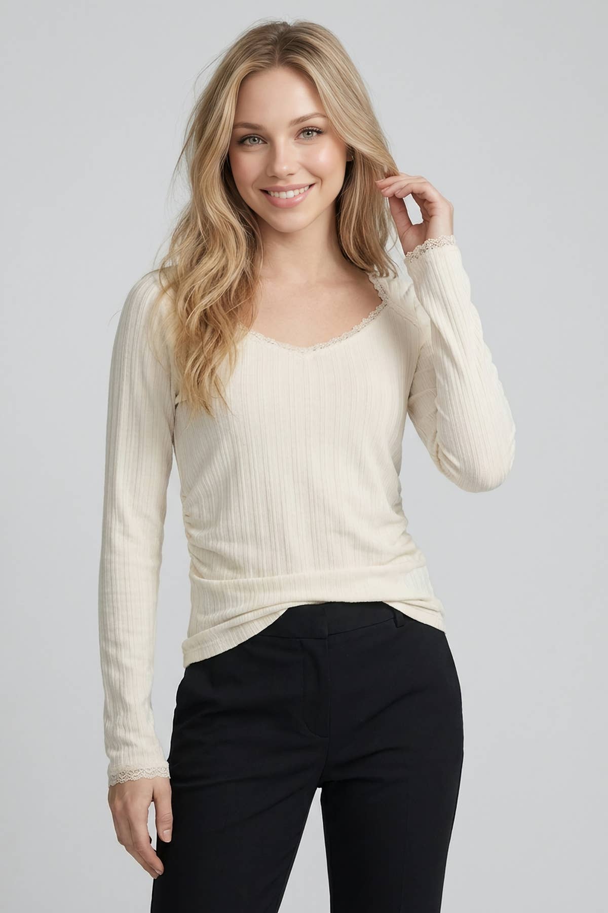 TEXTURED RIB LACE DETAIL SIDE RUCHED SIDE TOP