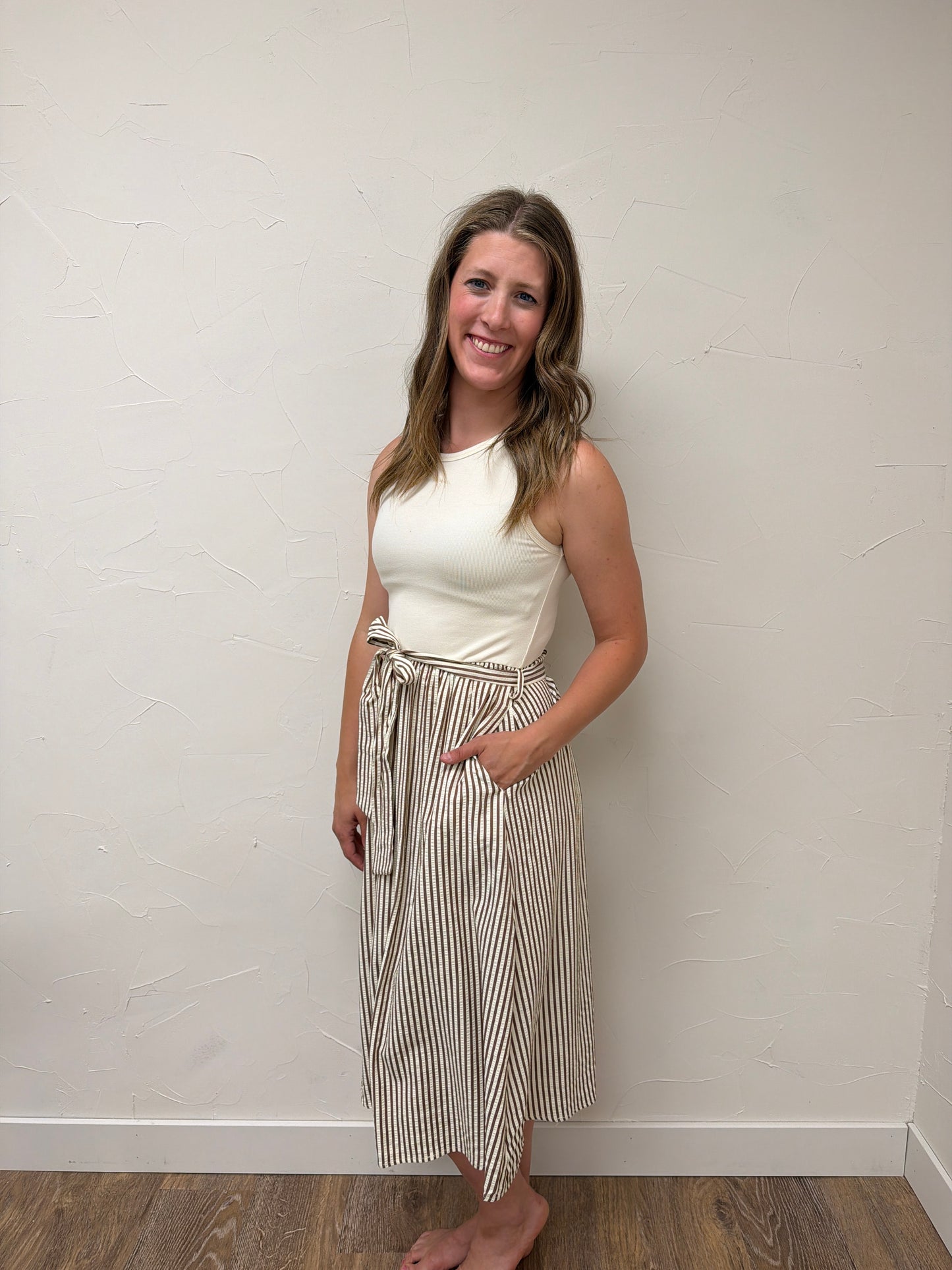 Crew Neck Tie Waist Combo Dress for Women – Elegant Mixed Media Midi Dress