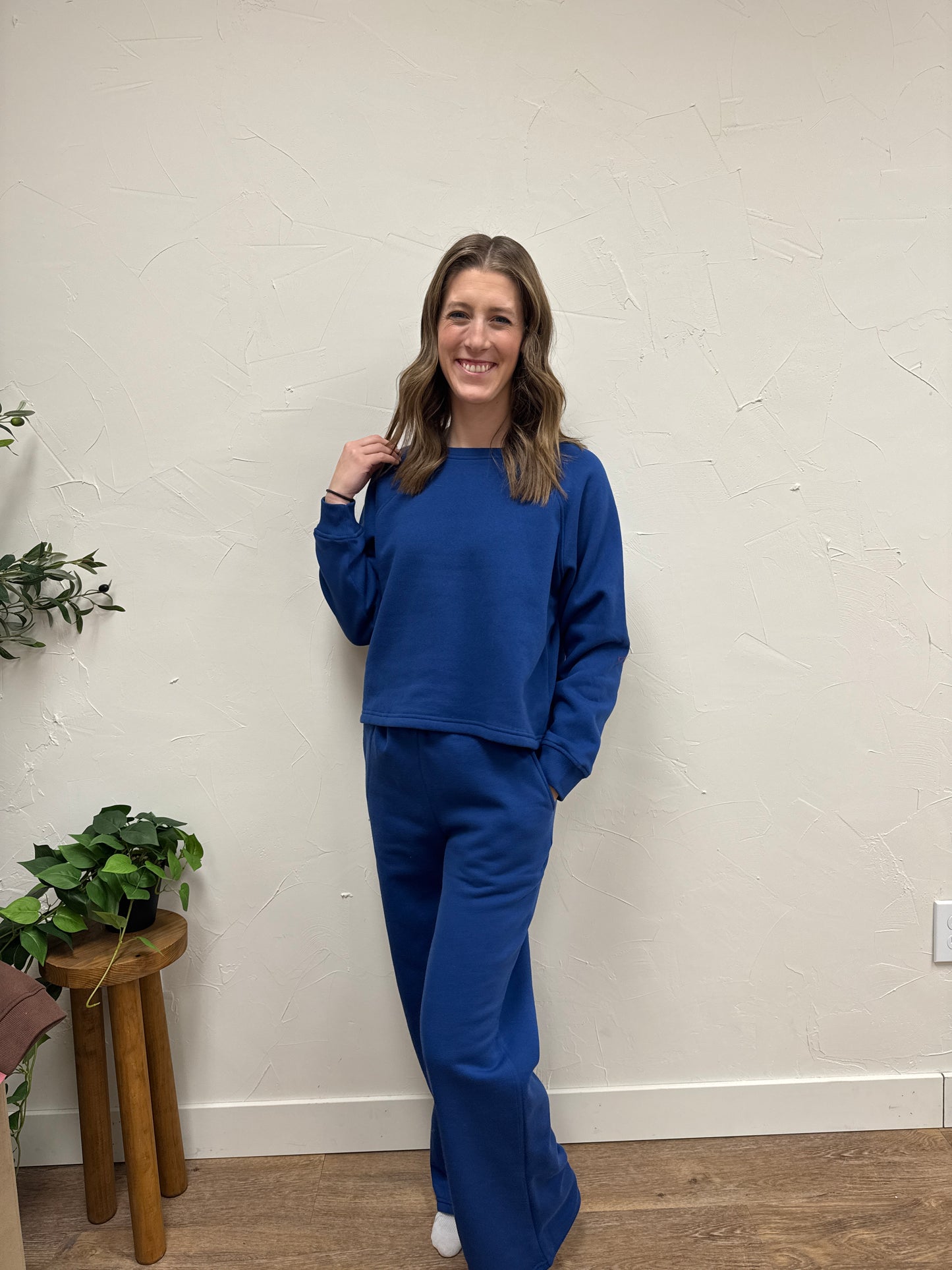 FLEECE RAGLAN SLEEVE PULLOVER & SWEATPANTS SET