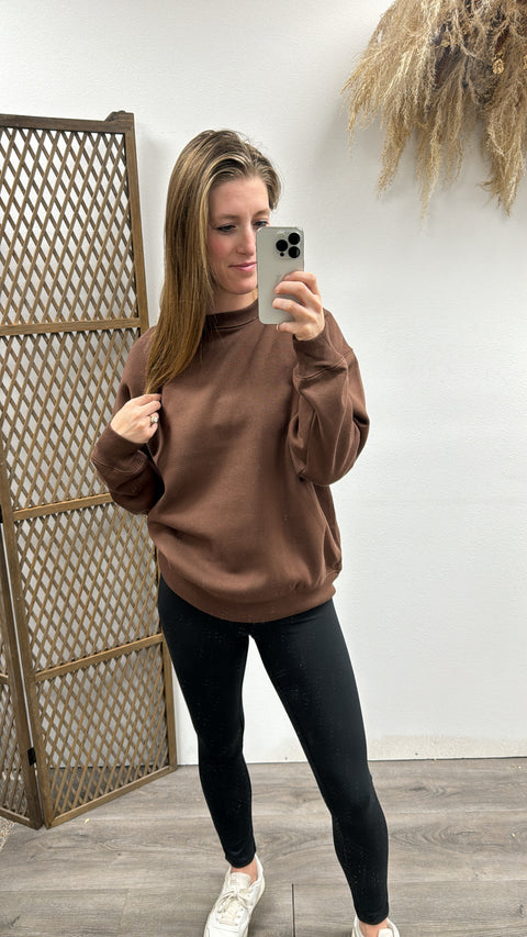 Fleece crewneck pullover sweatshirts