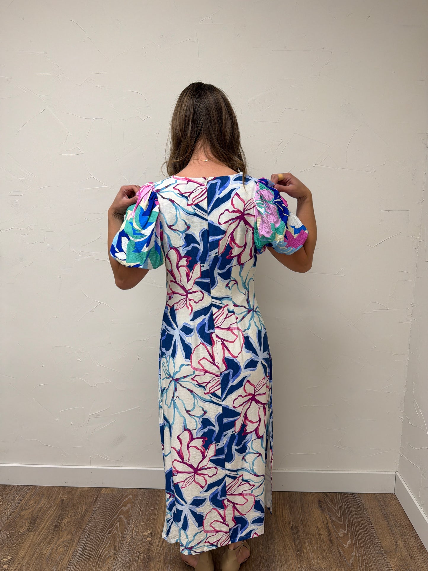 Tropical Floral Puff Sleeve Maxi Dress